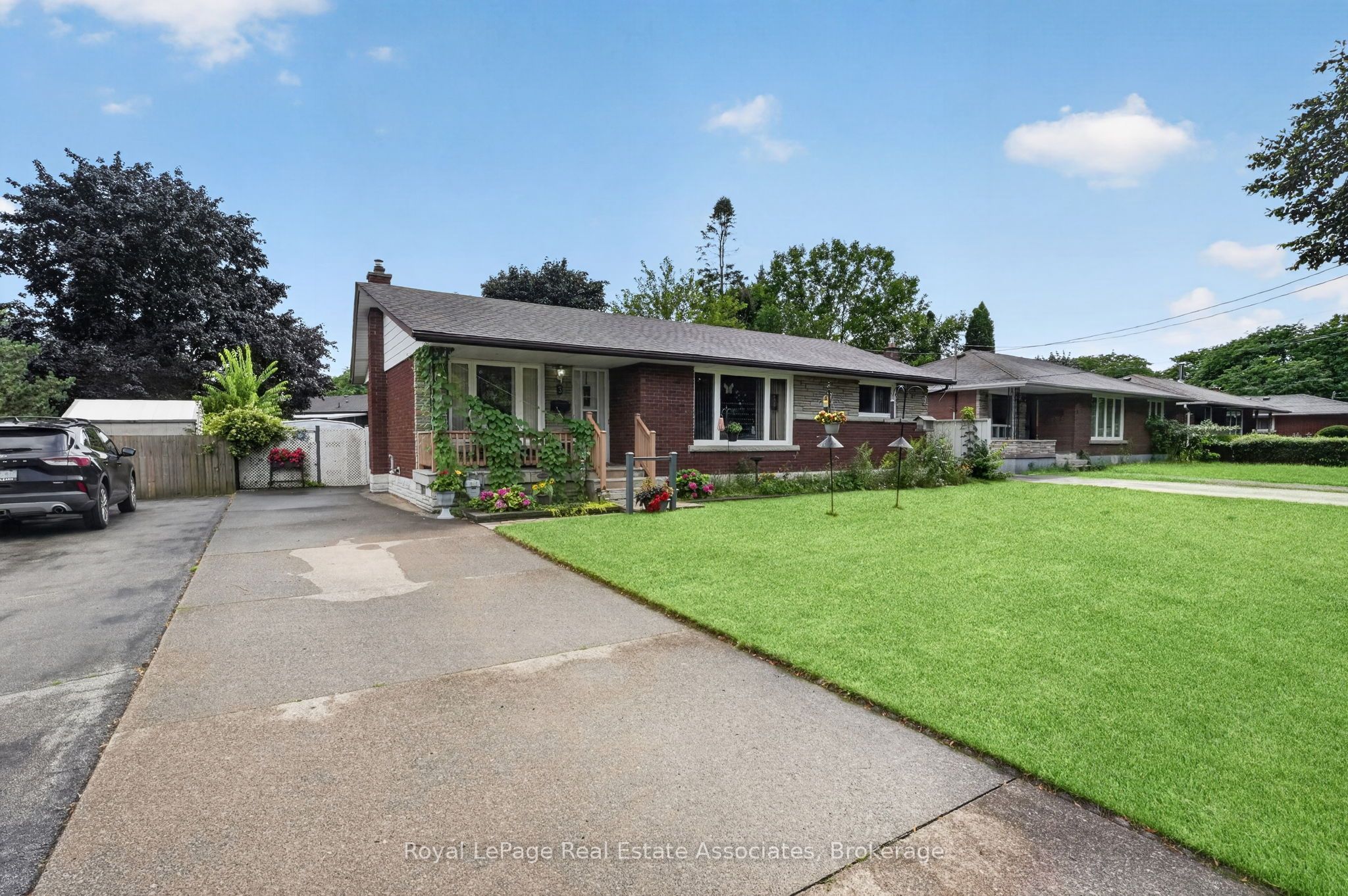 3 Northwood Drive Property Photo 2