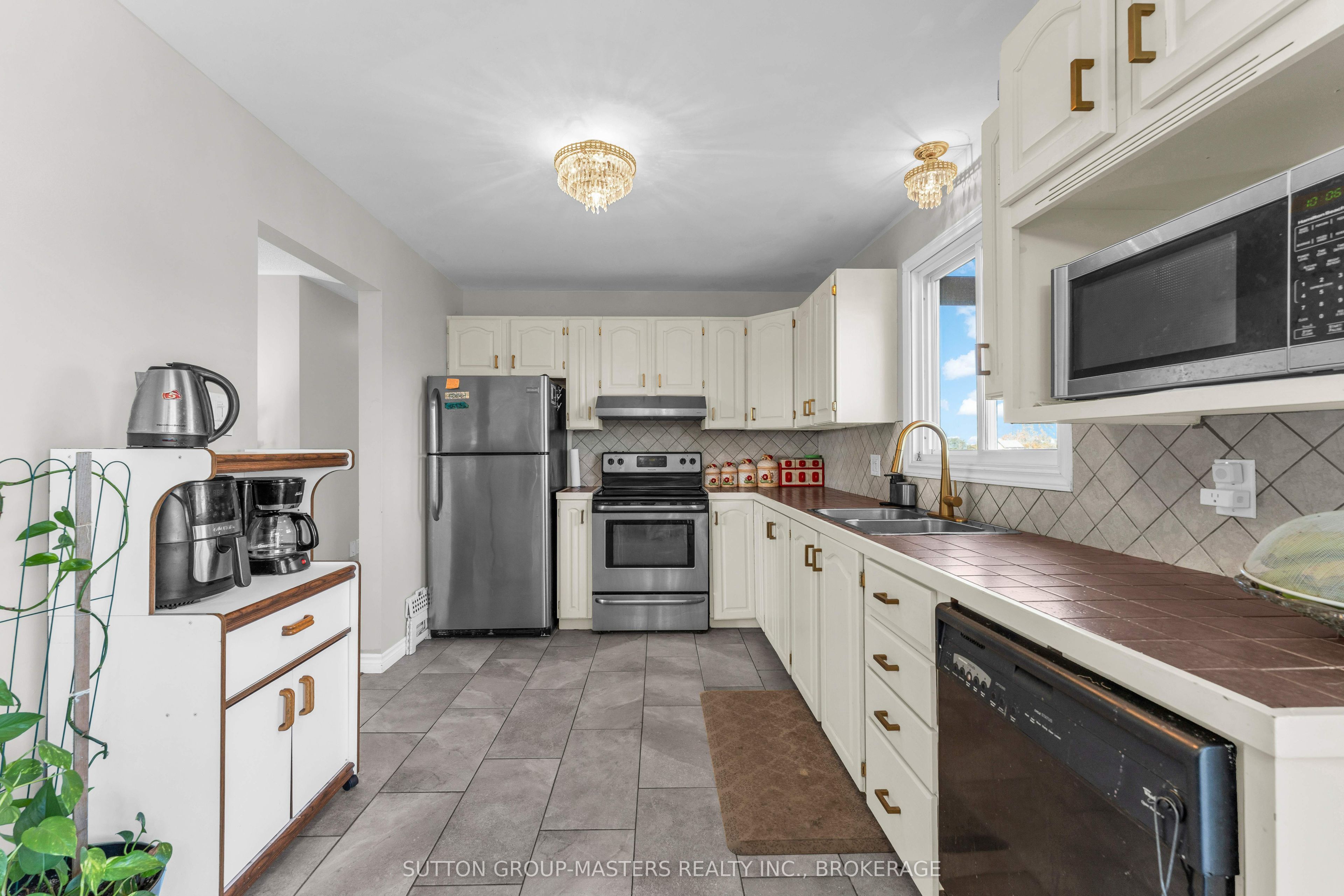 3358 Scanlan Road Property Photo 12