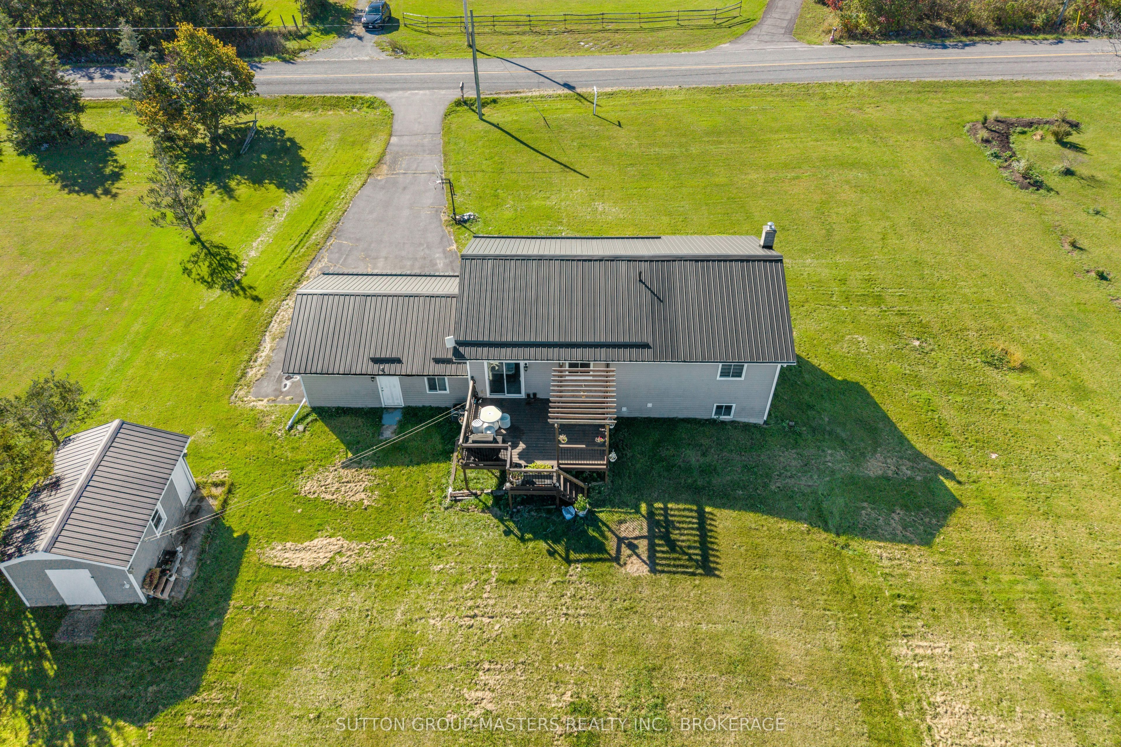 3358 Scanlan Road Property Photo 40