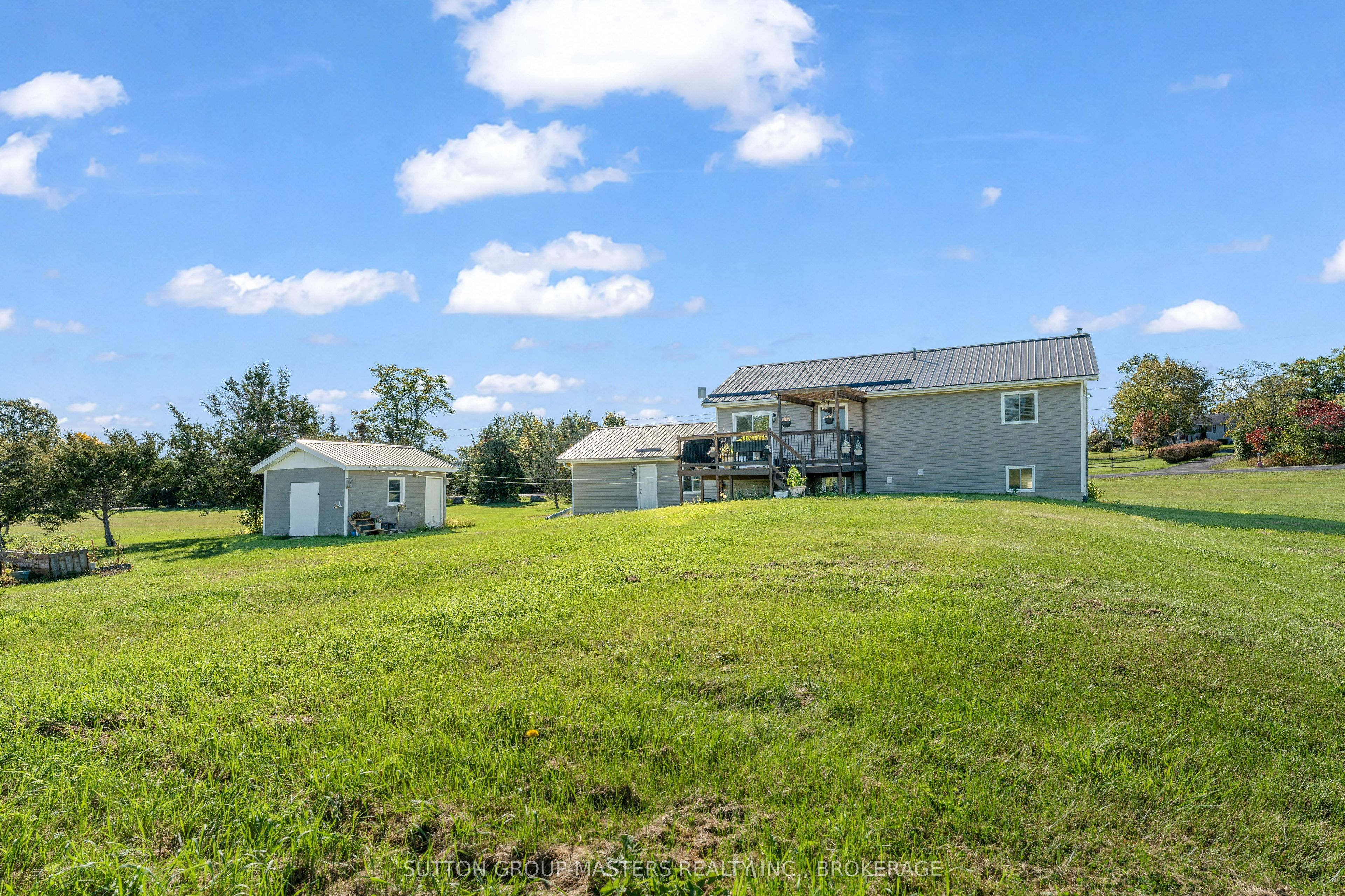 3358 Scanlan Road Property Photo 43