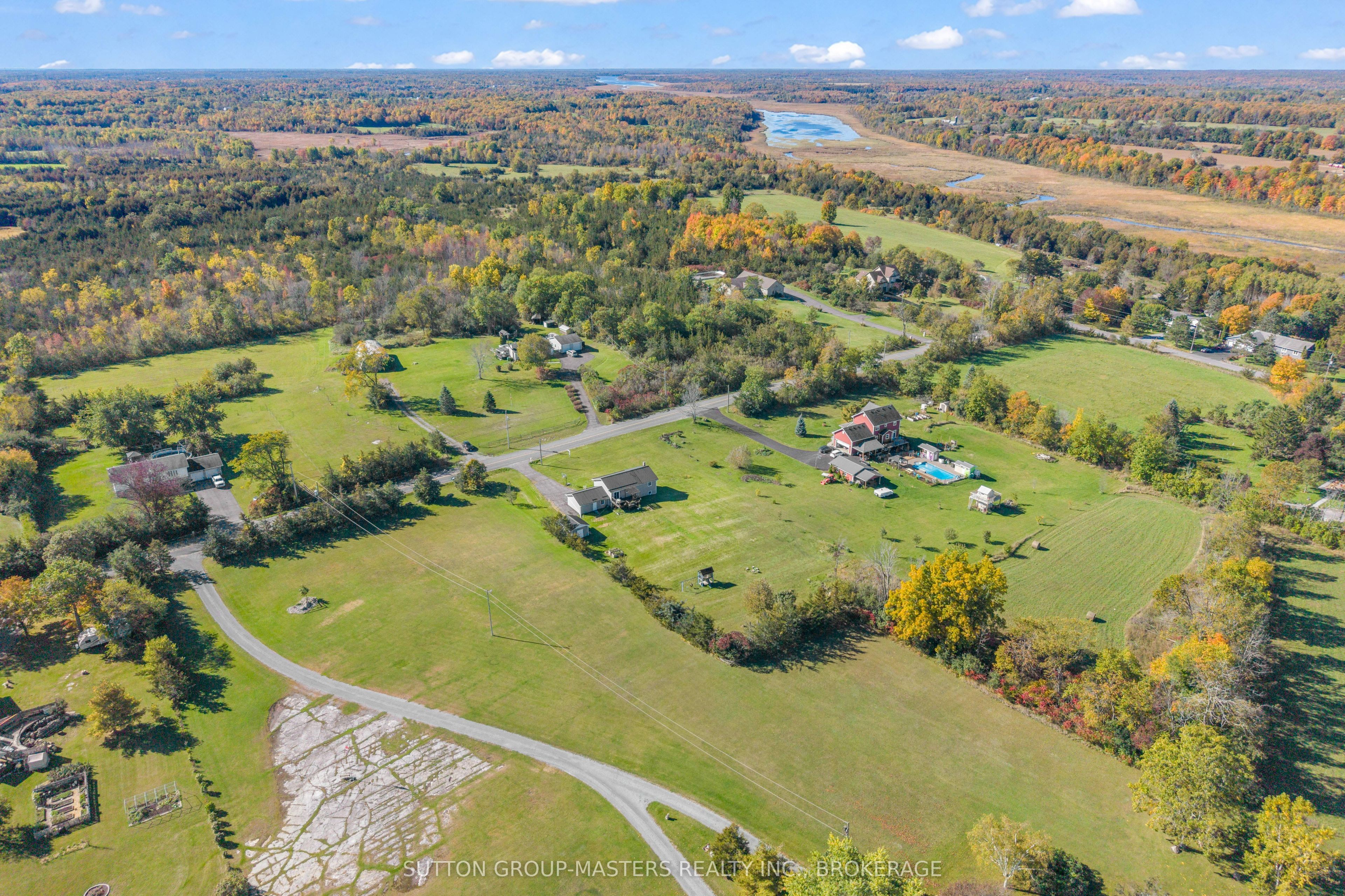 3358 Scanlan Road Property Photo 45