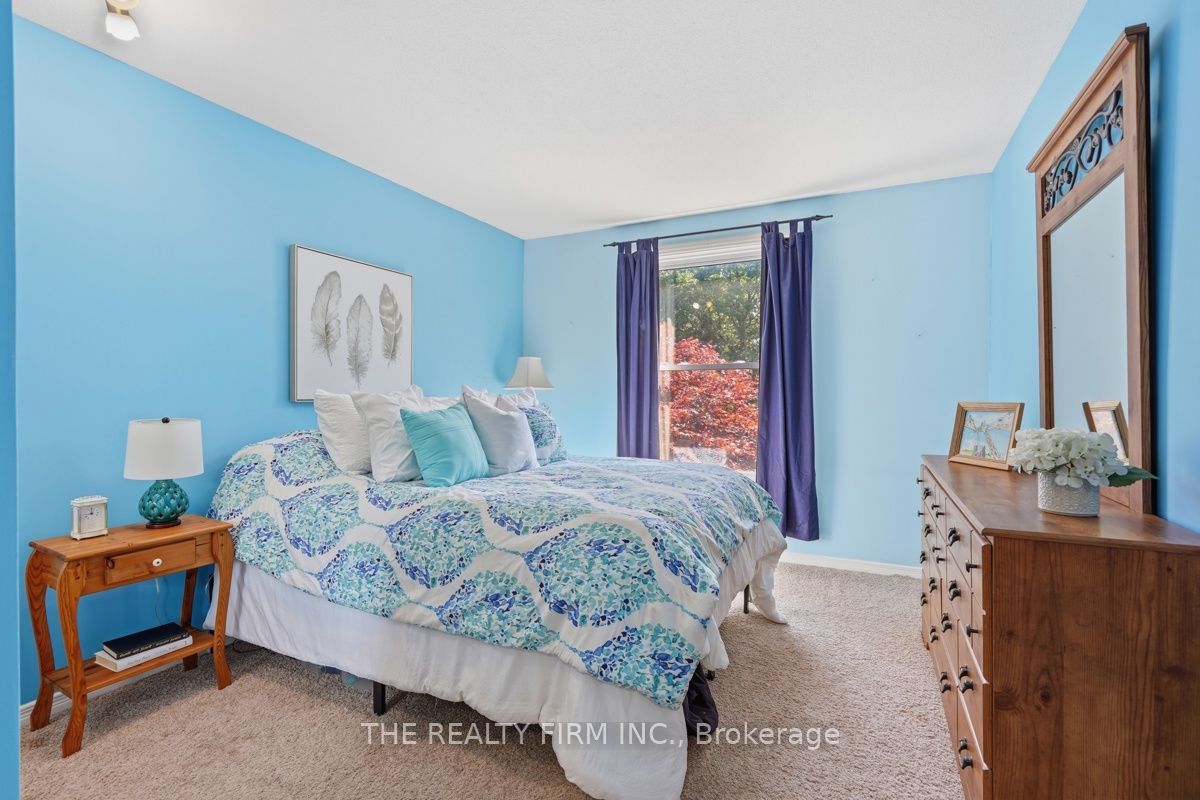 905 Dalhousie Drive Property Photo 27