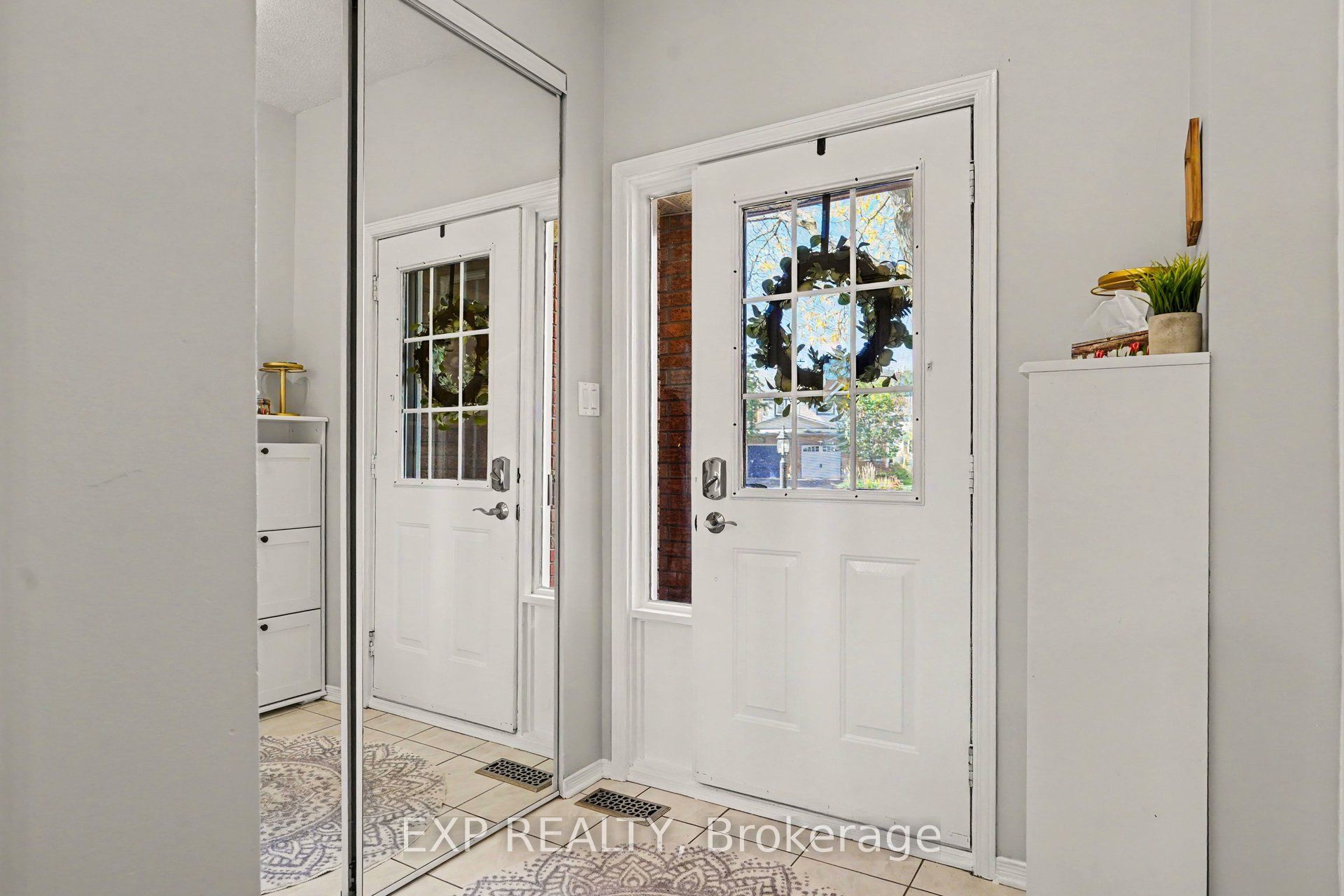 173 Beatrice Drive Property Photo 2