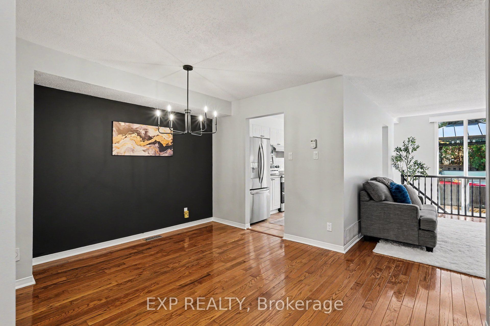 173 Beatrice Drive Property Photo 3