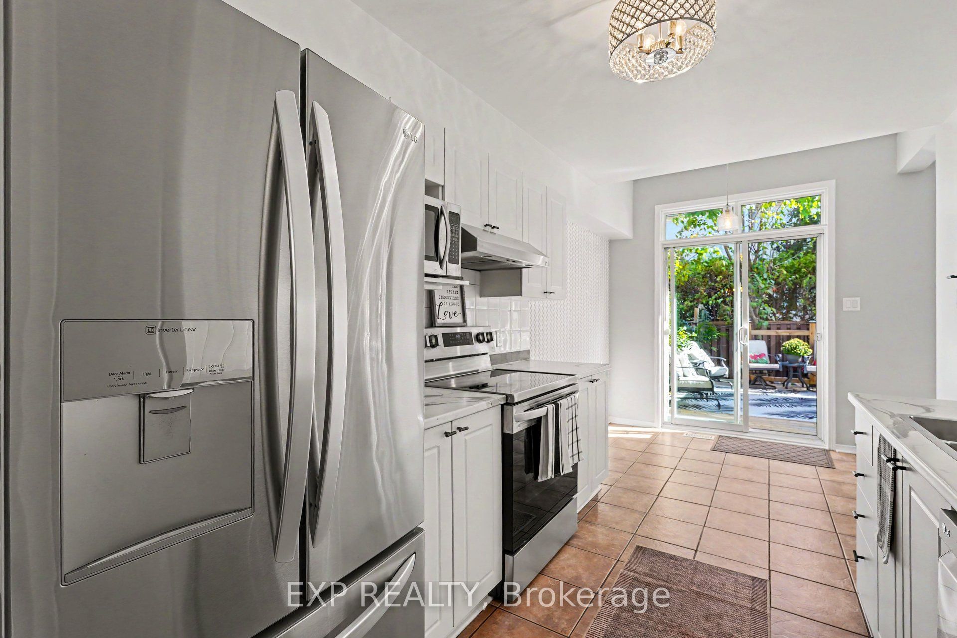 173 Beatrice Drive Property Photo 10