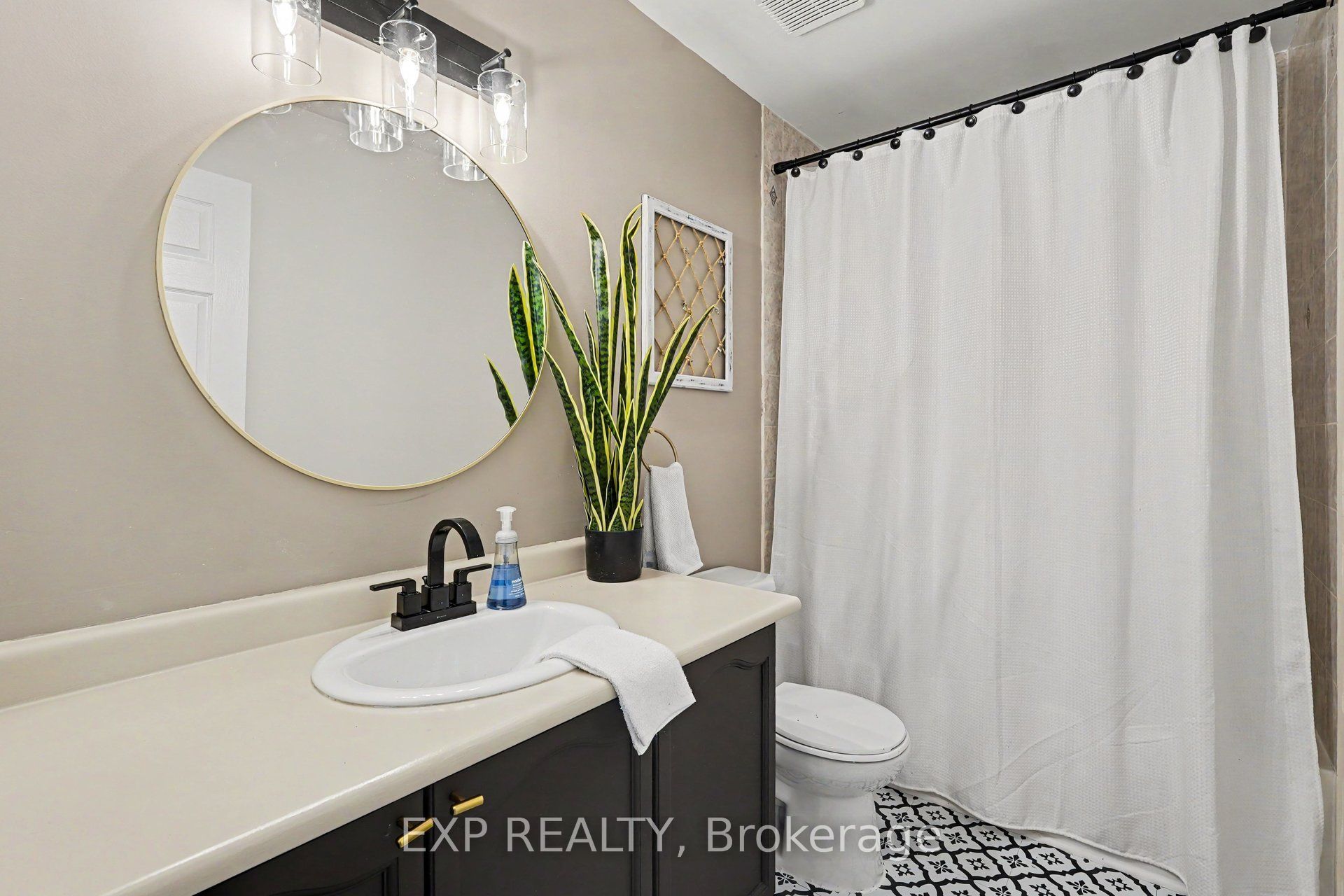 173 Beatrice Drive Property Photo 19