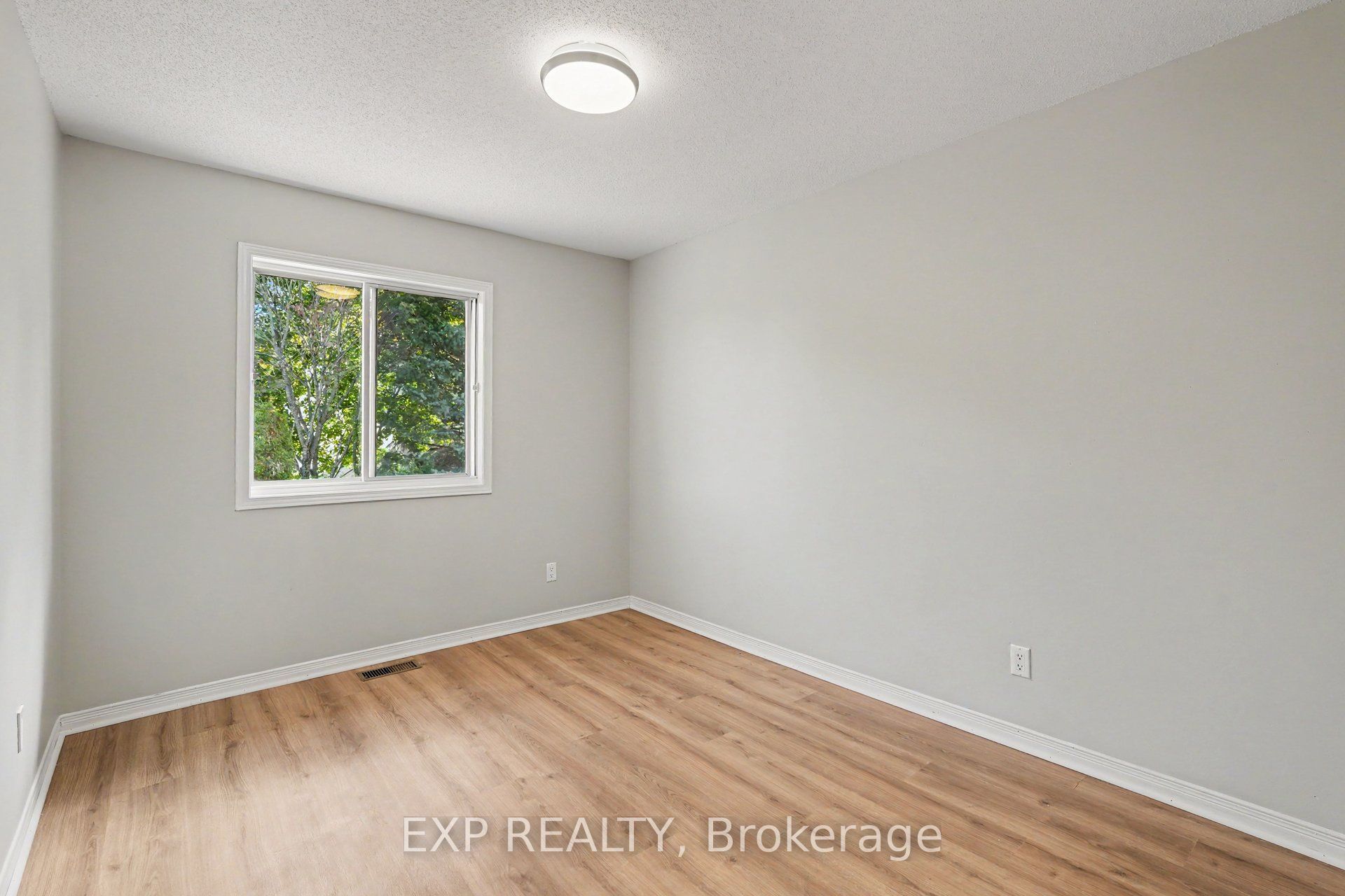 173 Beatrice Drive Property Photo 20