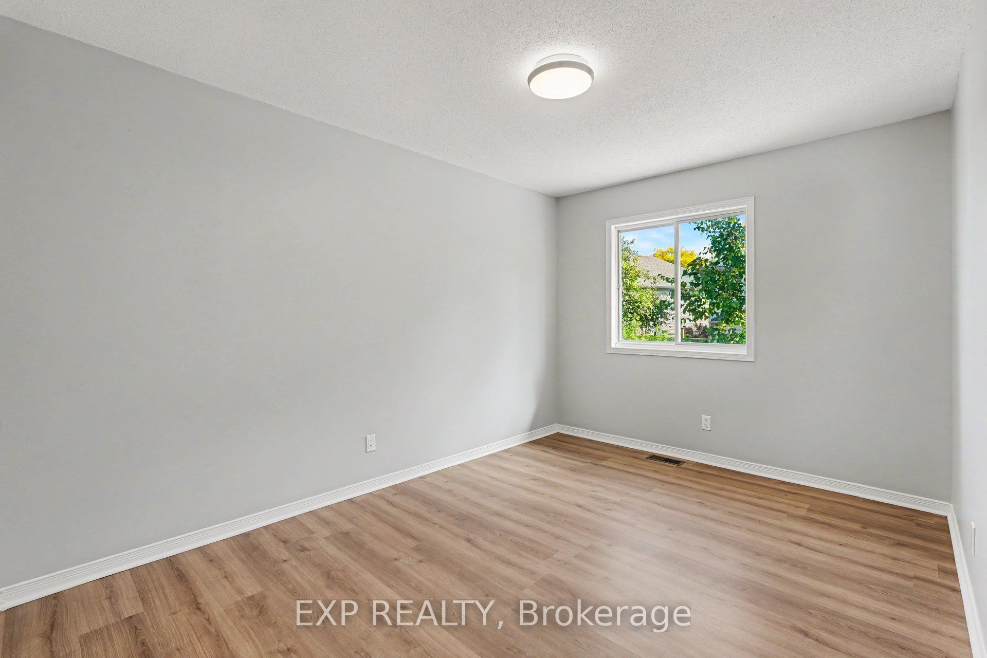 173 Beatrice Drive Property Photo 21