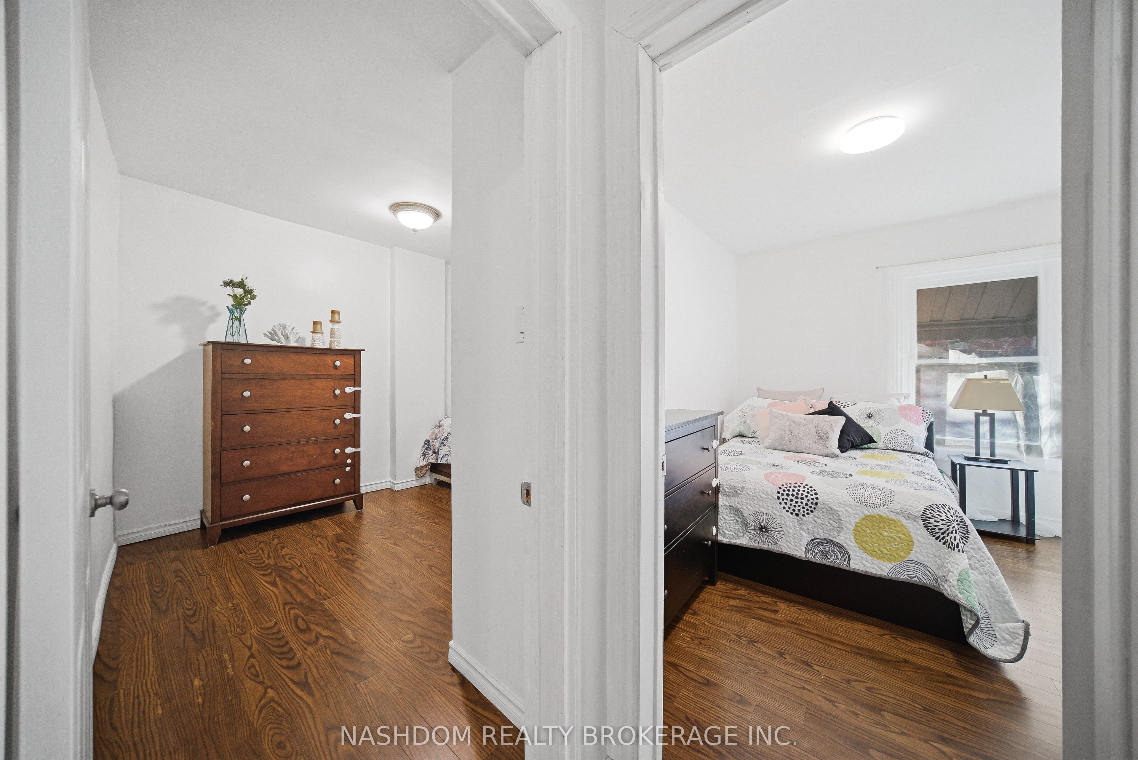 107 Queen Street S 2 Property Photo 7
