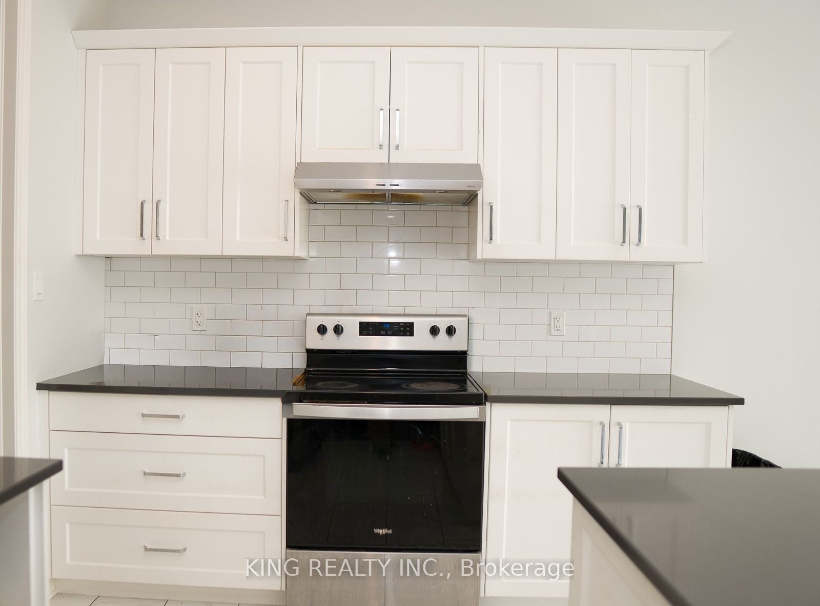 24 Welch Court Property Photo 7