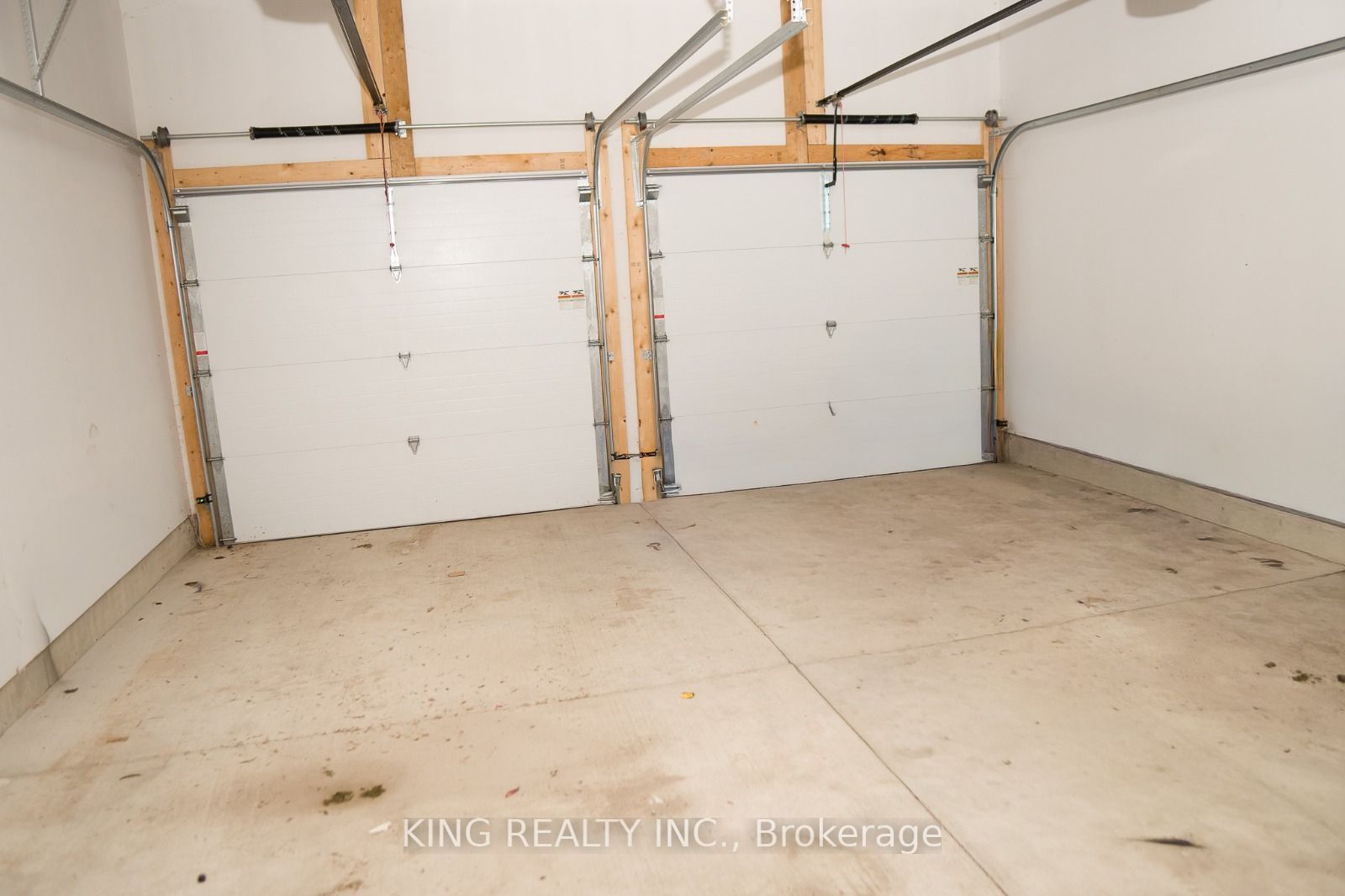 24 Welch Court Property Photo 26
