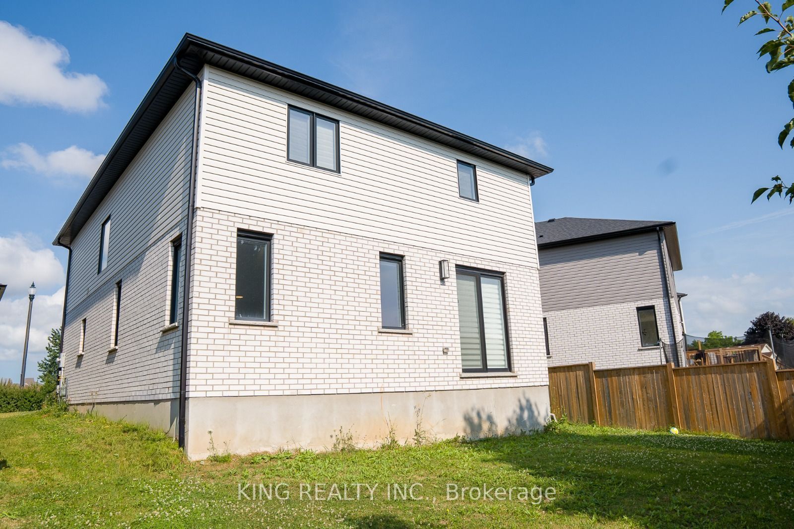 24 Welch Court Property Photo 29