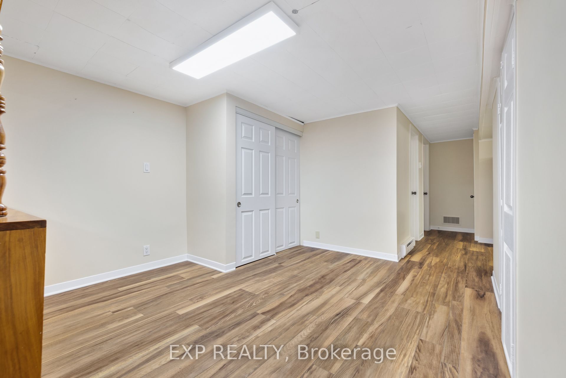 888 Charleswood Avenue Property Photo 30