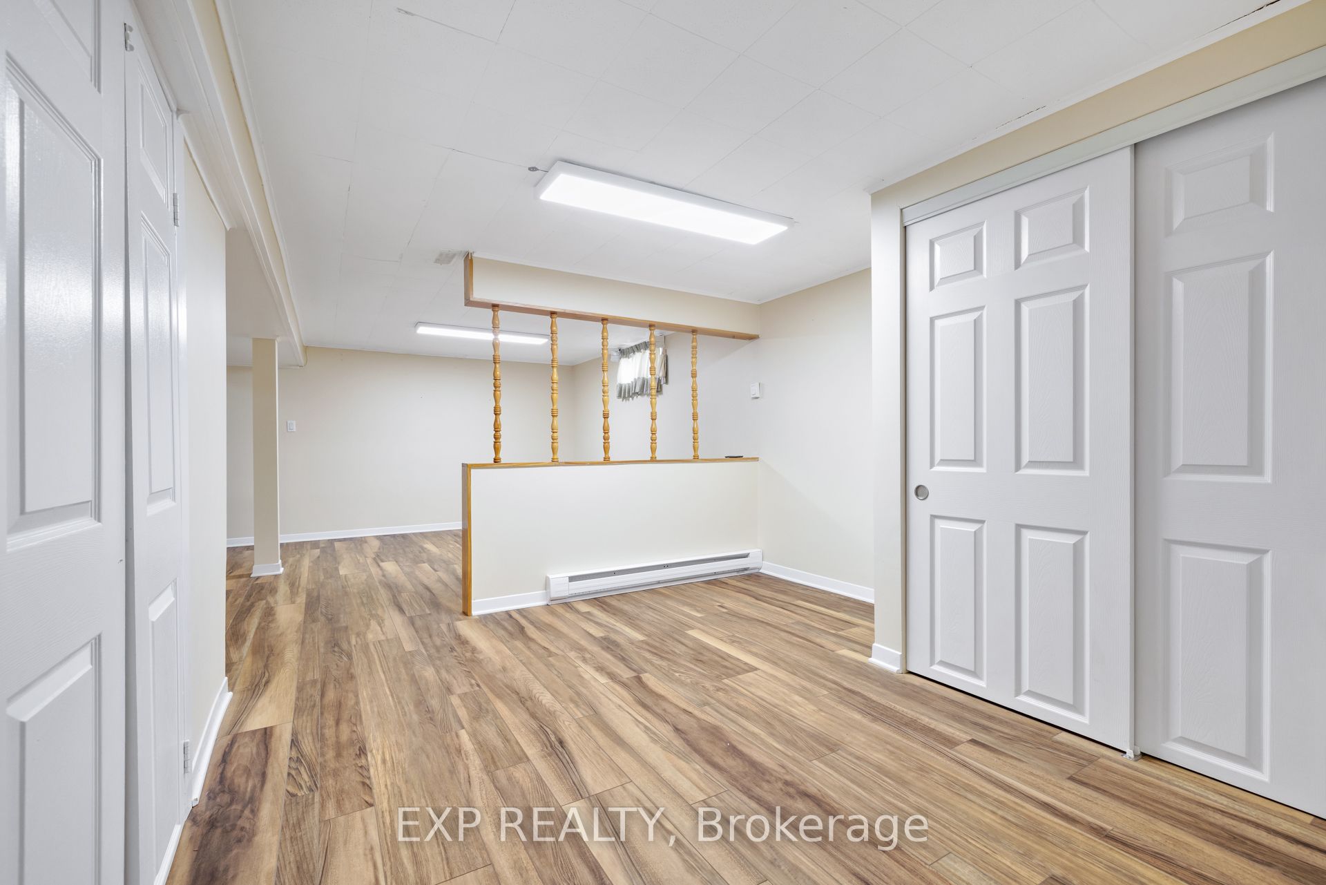 888 Charleswood Avenue Property Photo 32