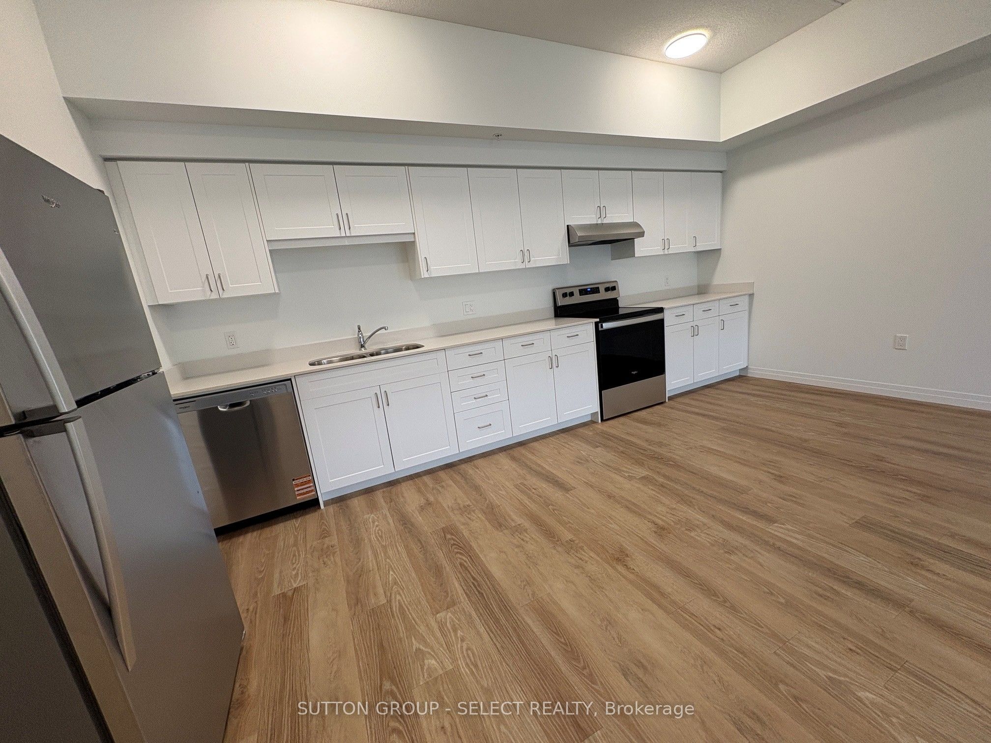 351 Hill Street 313 Property Photo 8