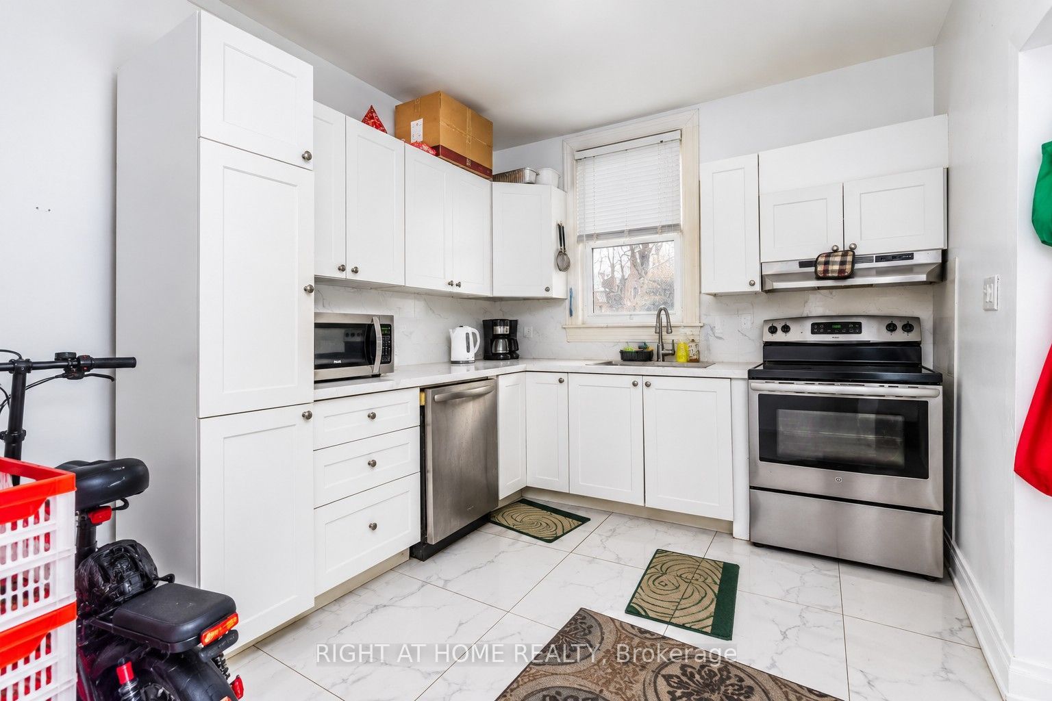 179 Wilson Street Property Photo 7