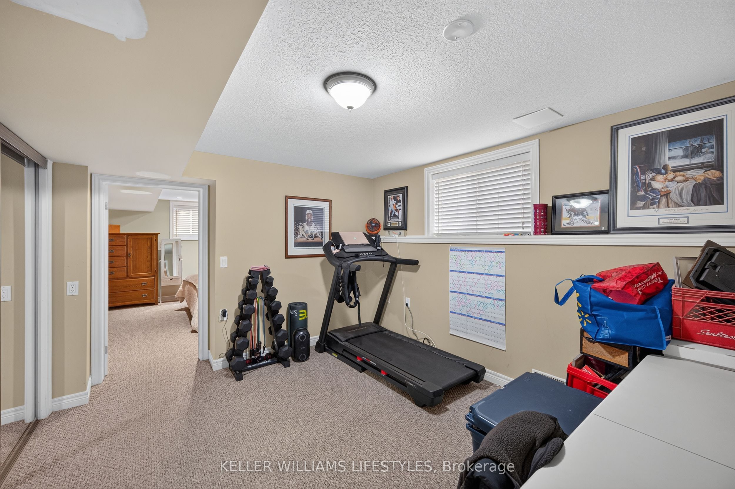 15 Winship Close Property Photo 40