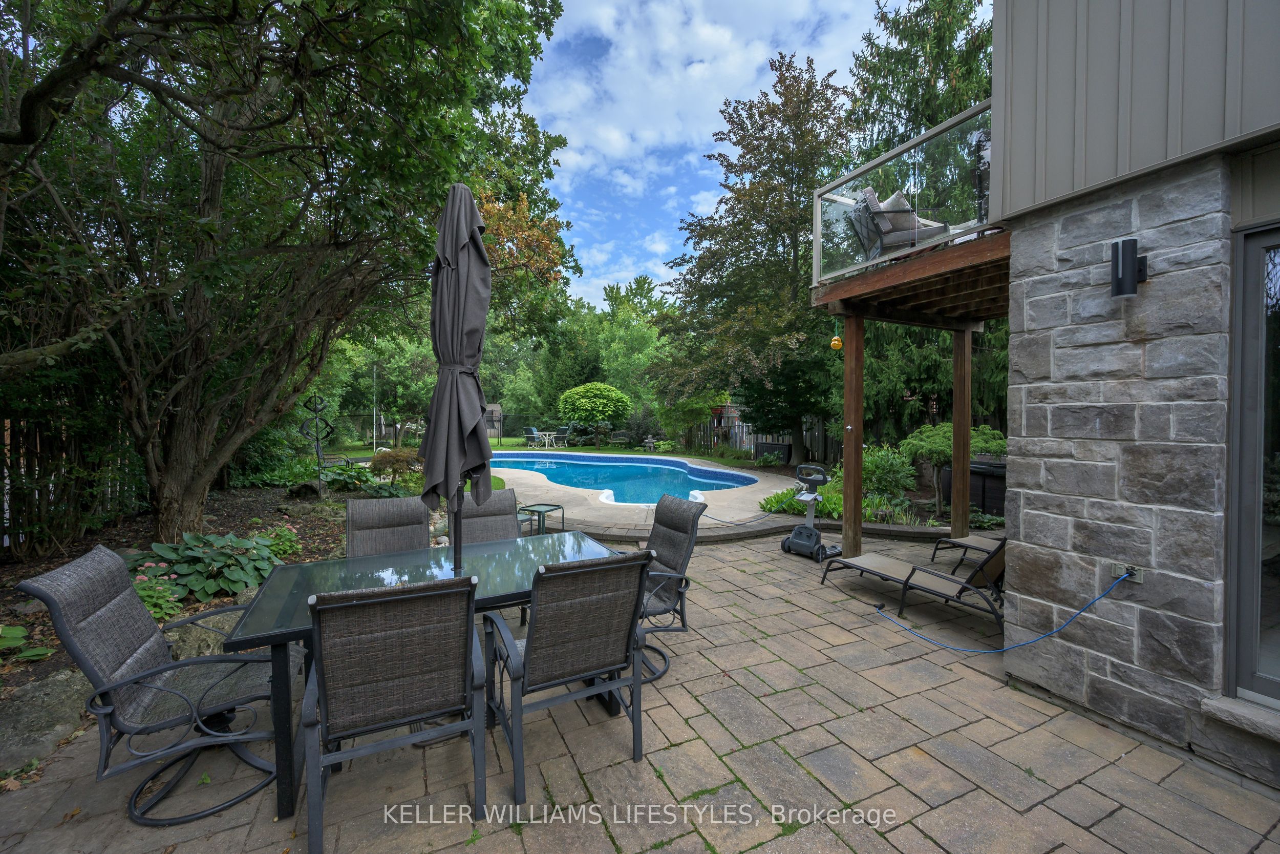 15 Winship Close Property Photo 45