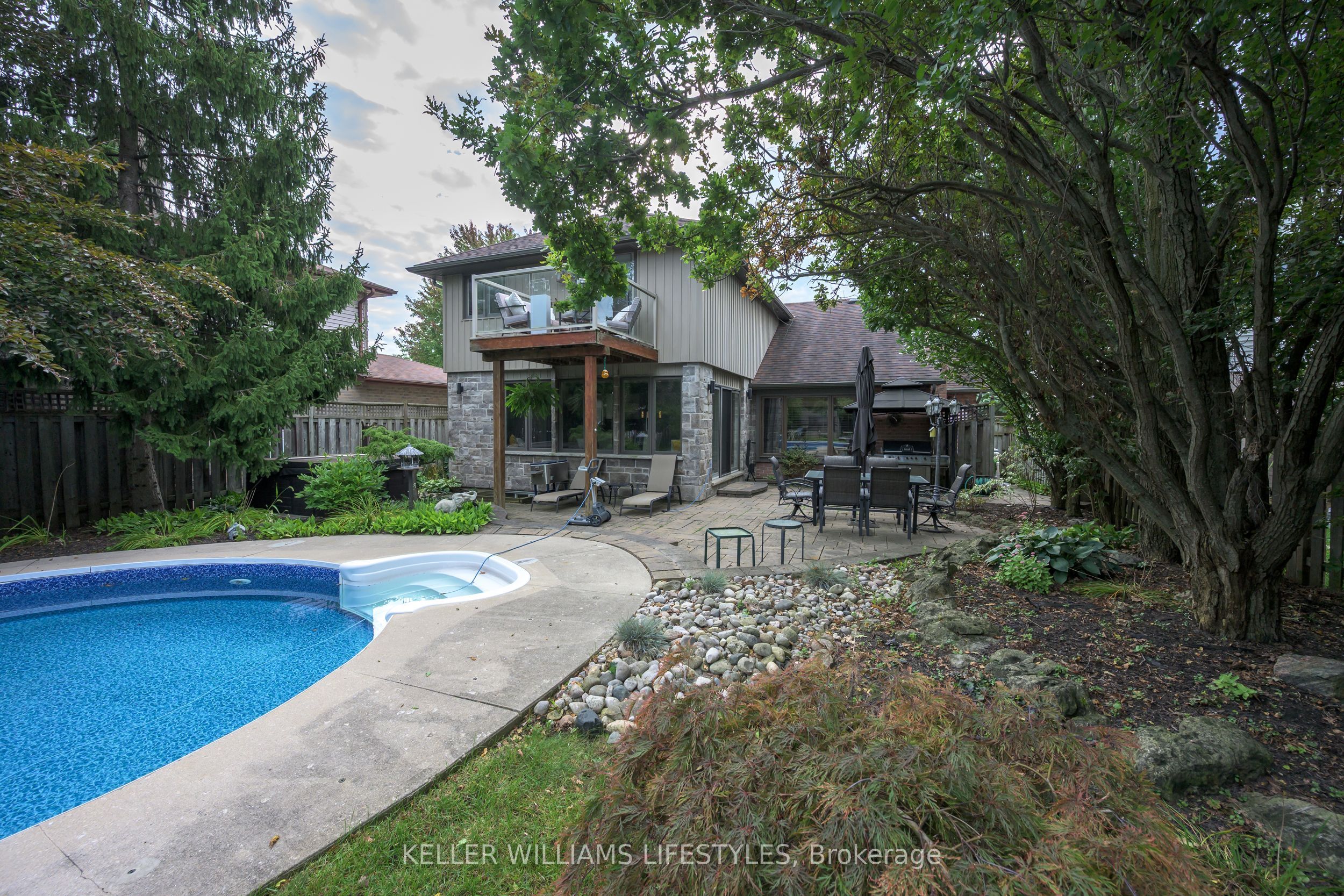 15 Winship Close Property Photo 46