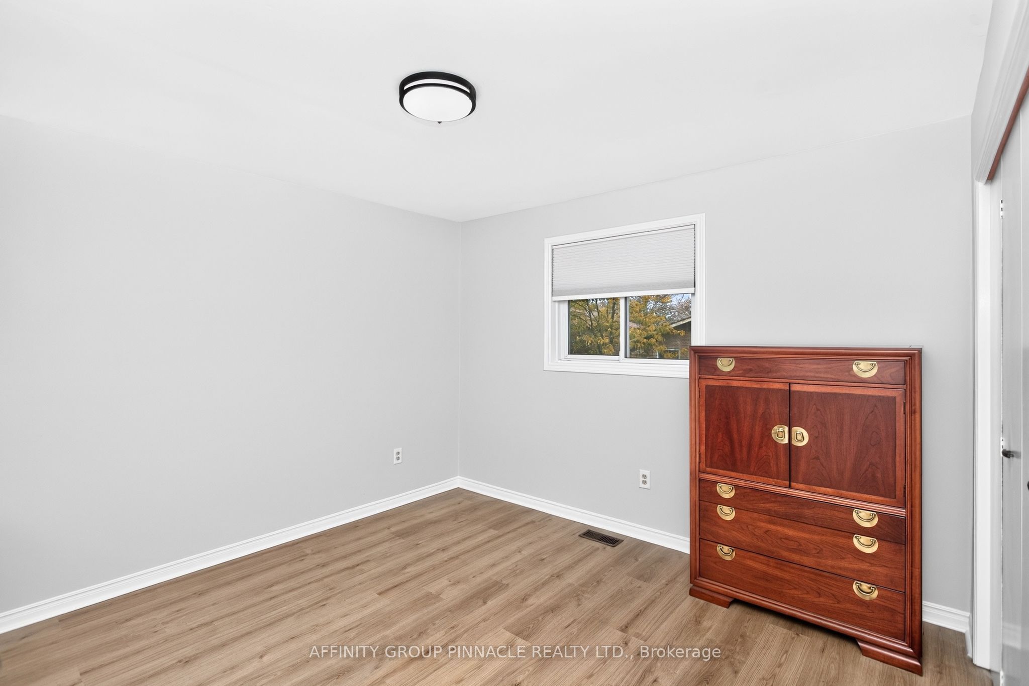 24 Andrew Drive Property Photo 19