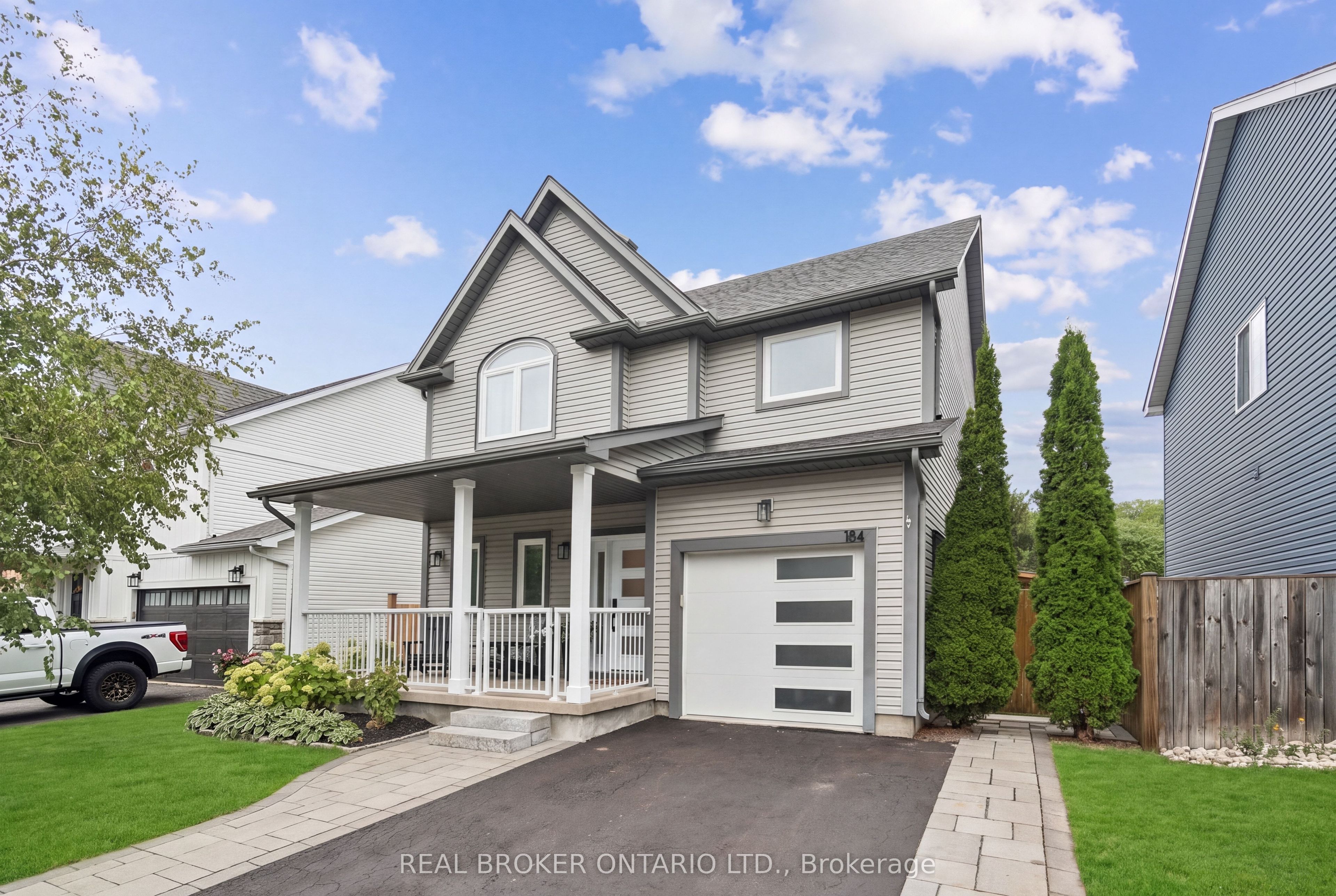 184 Dunbar Street Property Photo 2
