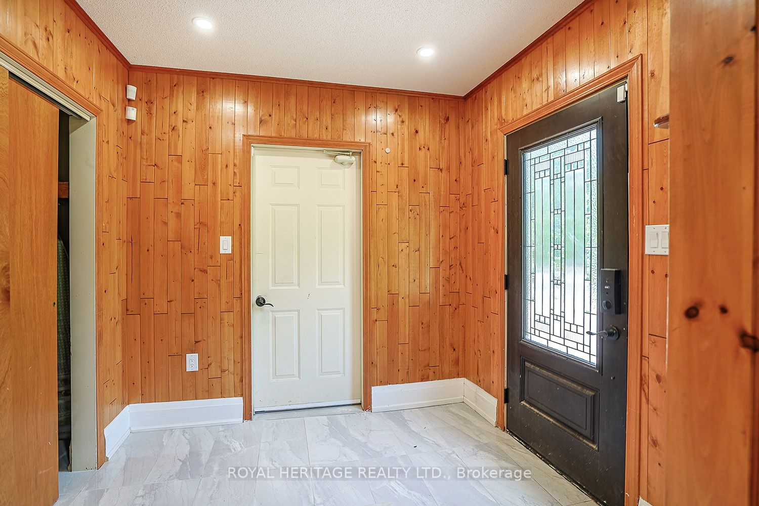 5225 Rice Lake Drive N Property Photo 6