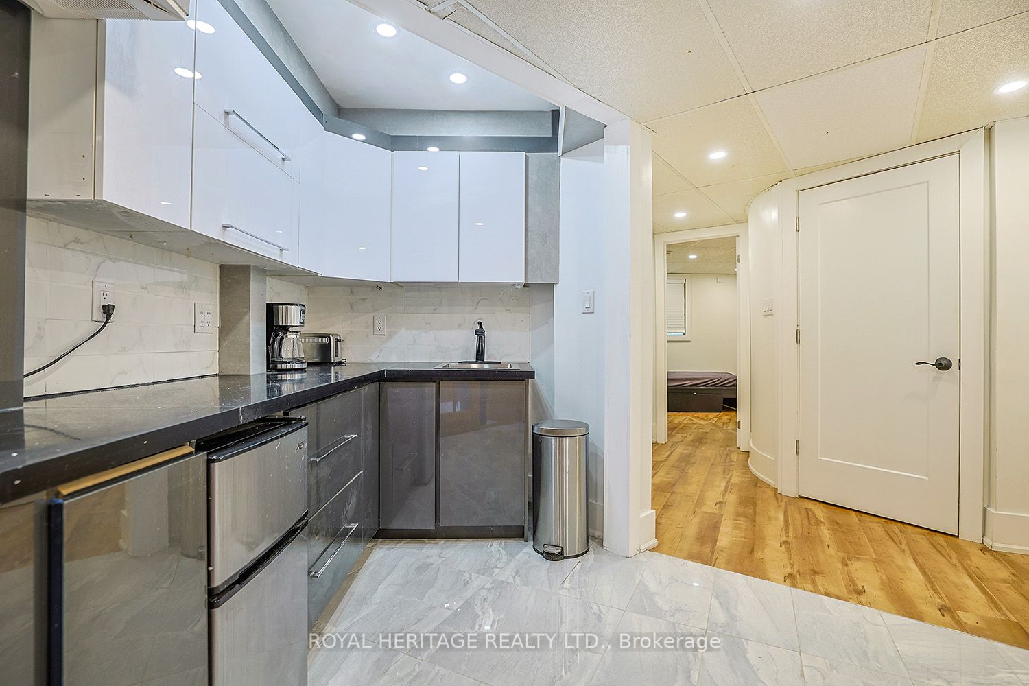 5225 Rice Lake Drive N Property Photo 8