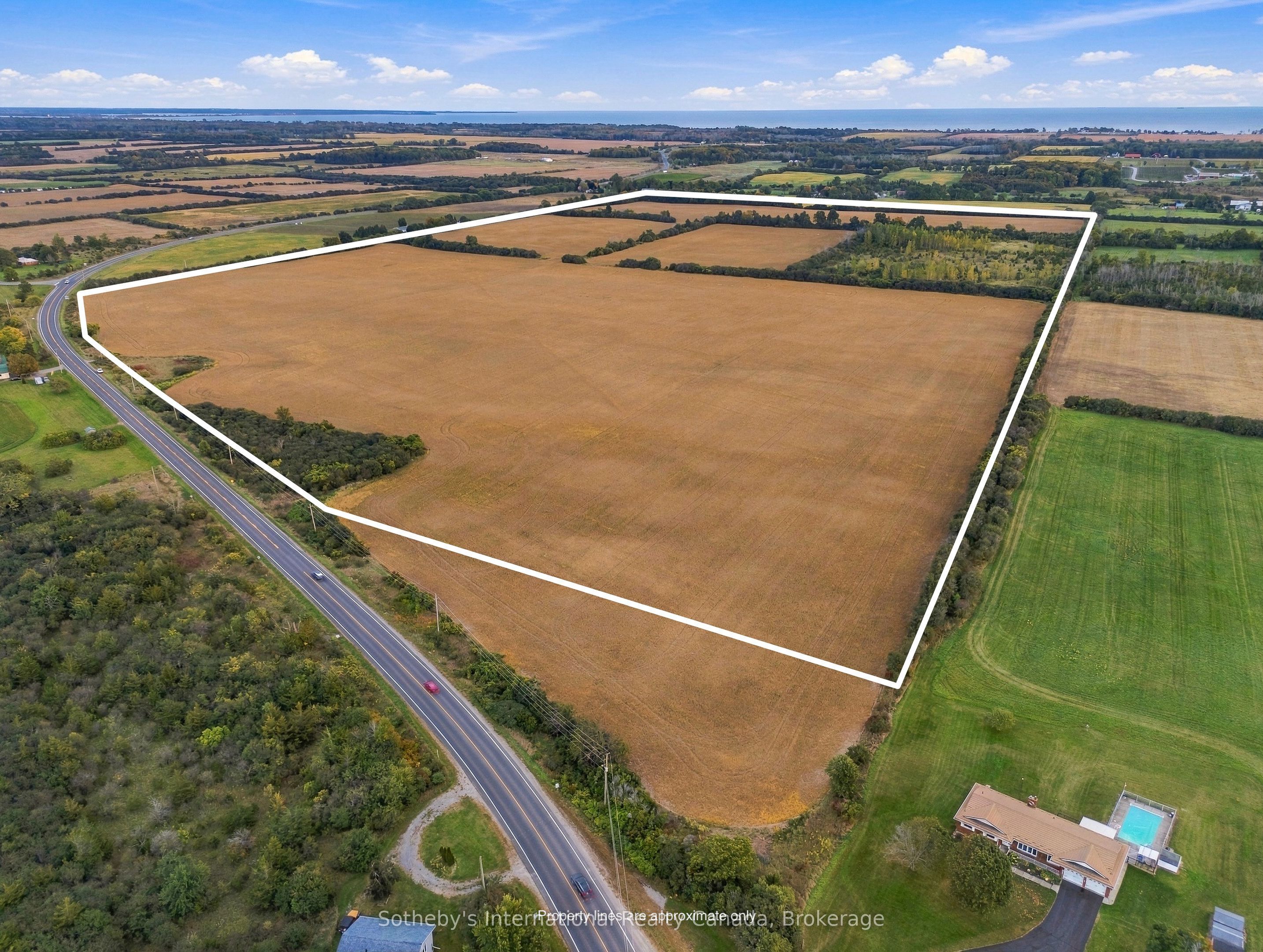 18497 Loyalist Parkway Property Photo 1