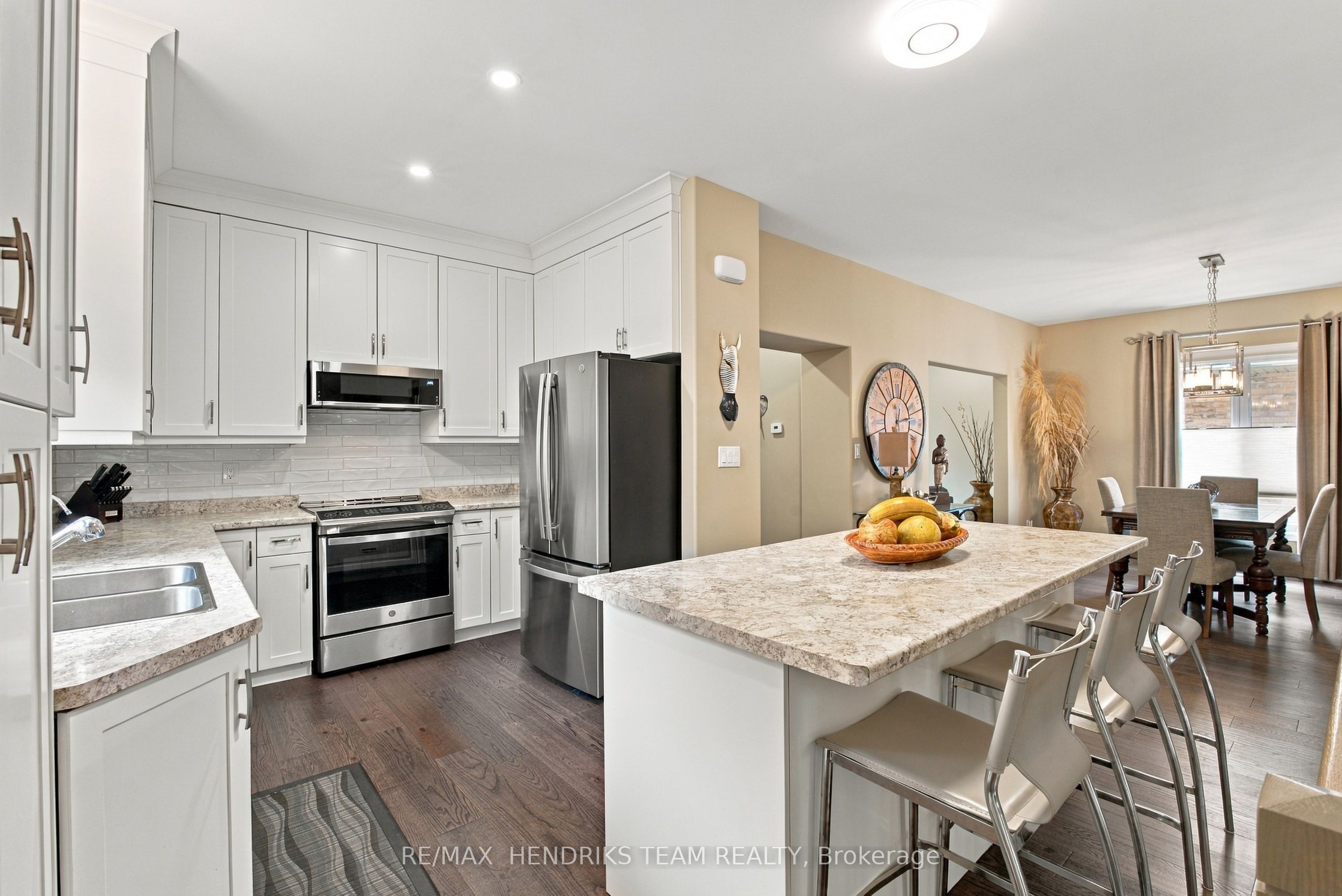 13 Timber Lane Property Photo 16