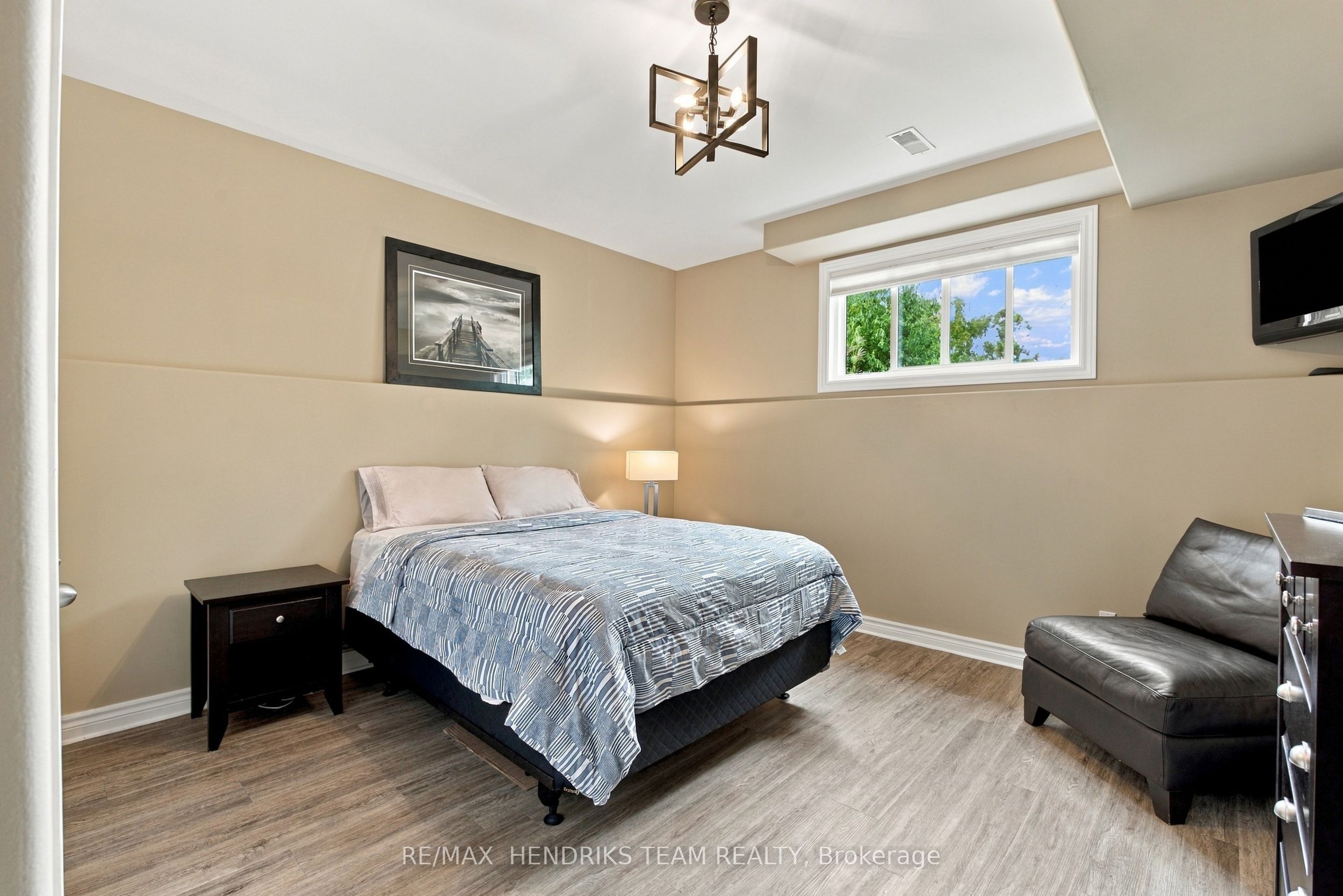 13 Timber Lane Property Photo 31