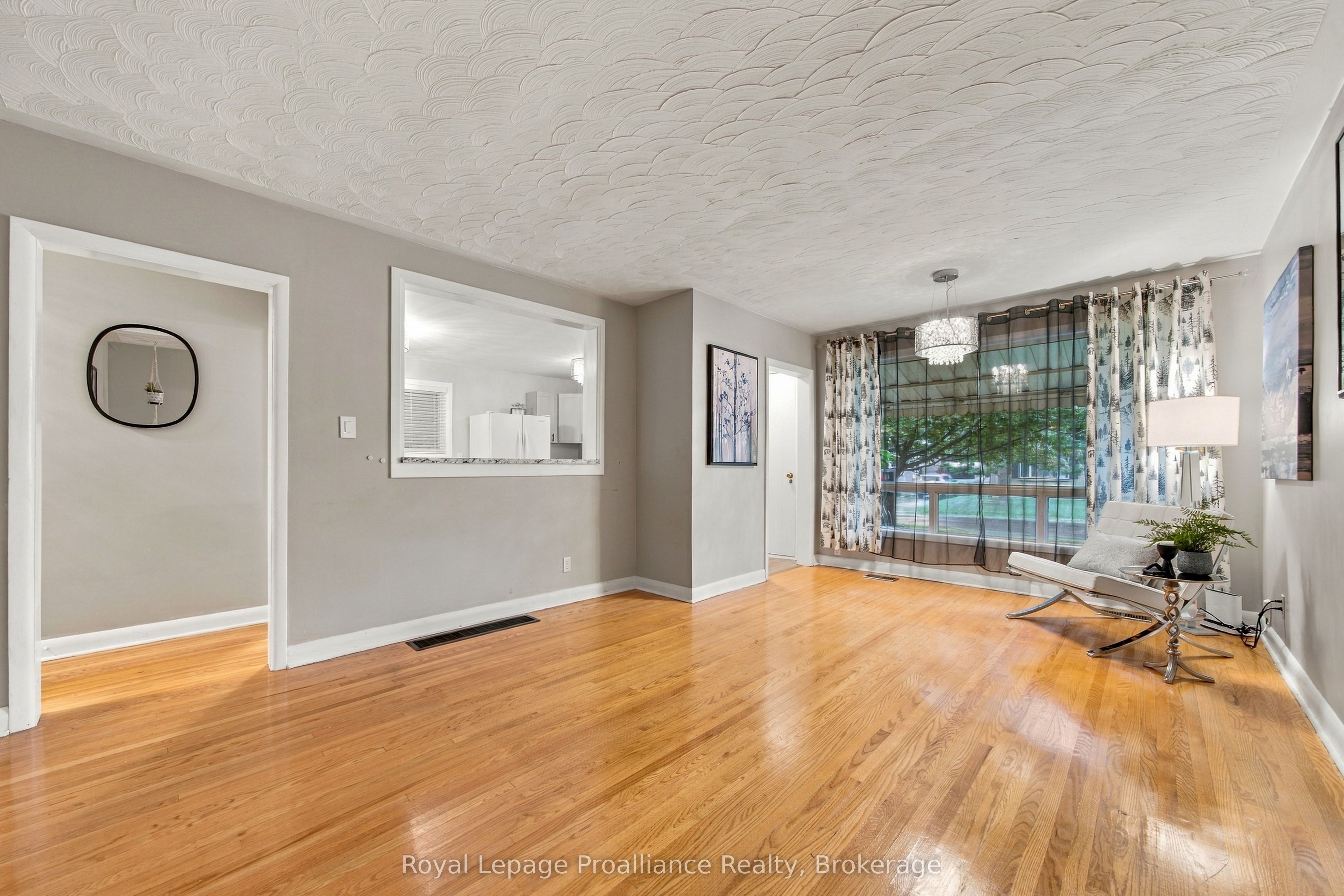 14 Munro Avenue Property Photo 2