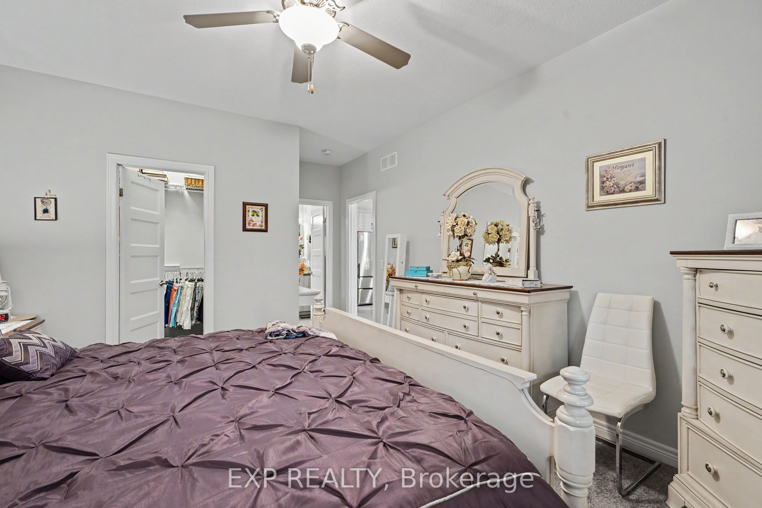 49 Campbell Street Property Photo 23