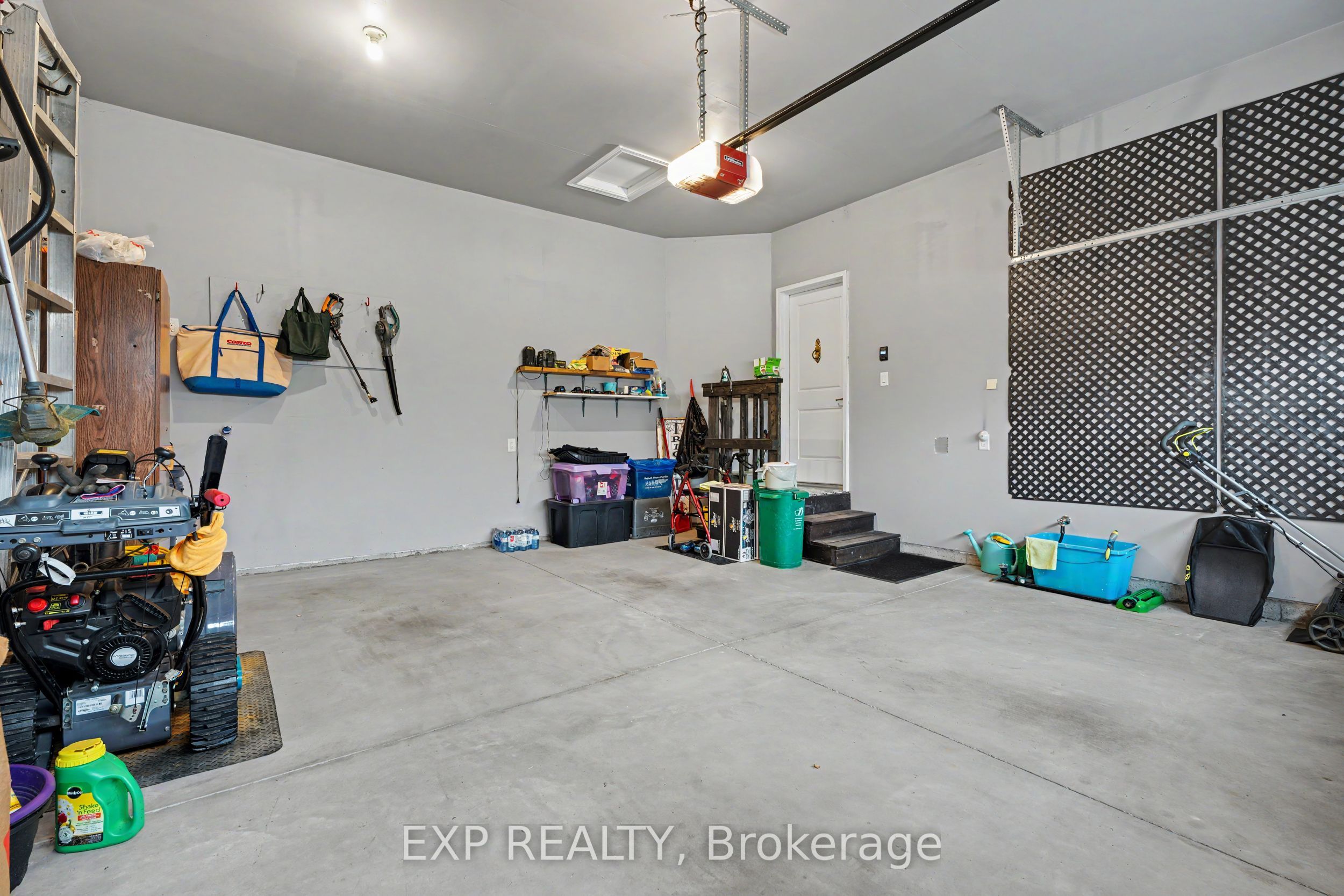 49 Campbell Street Property Photo 36