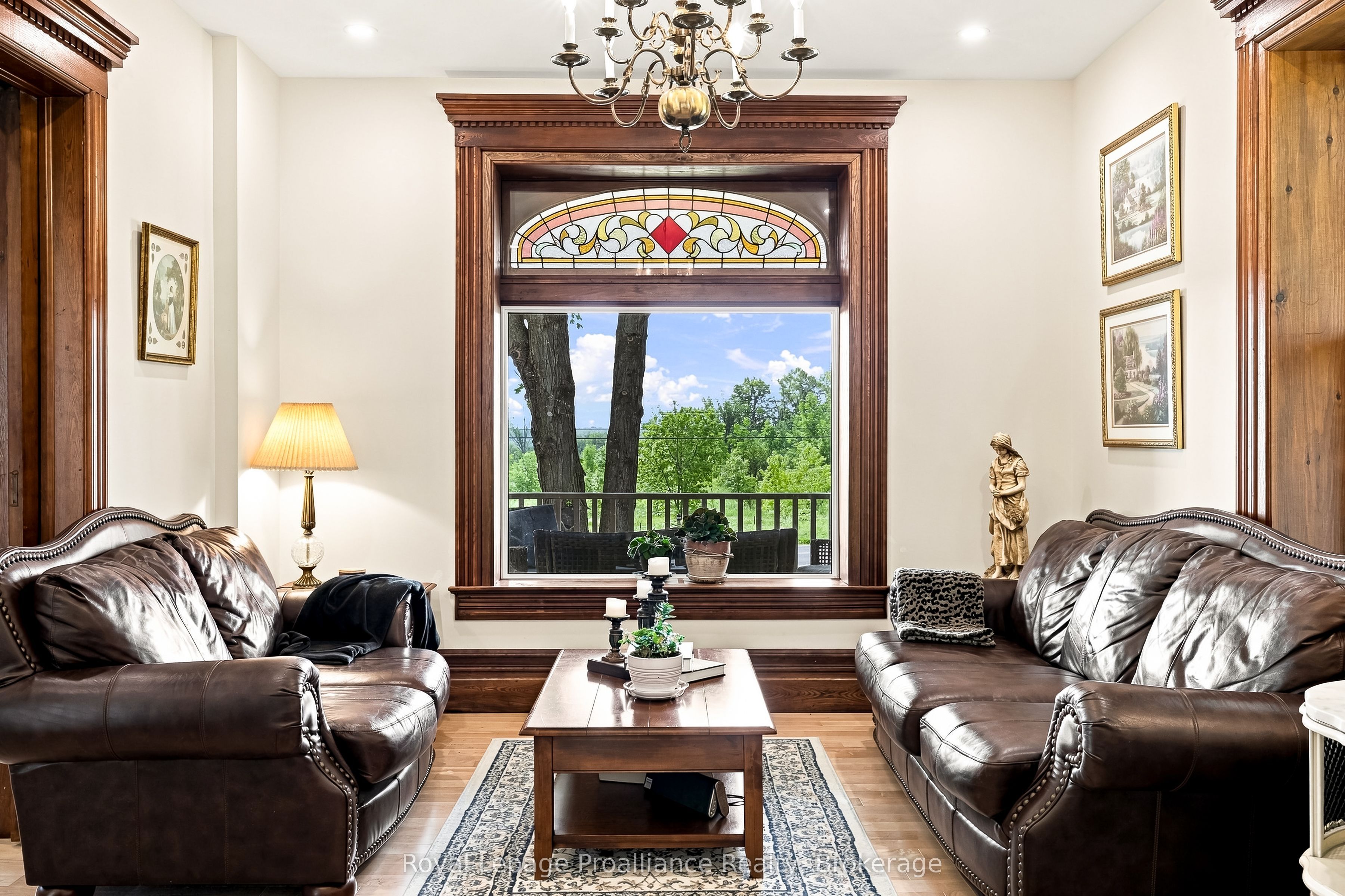 1376 Queensborough Road Property Photo 7