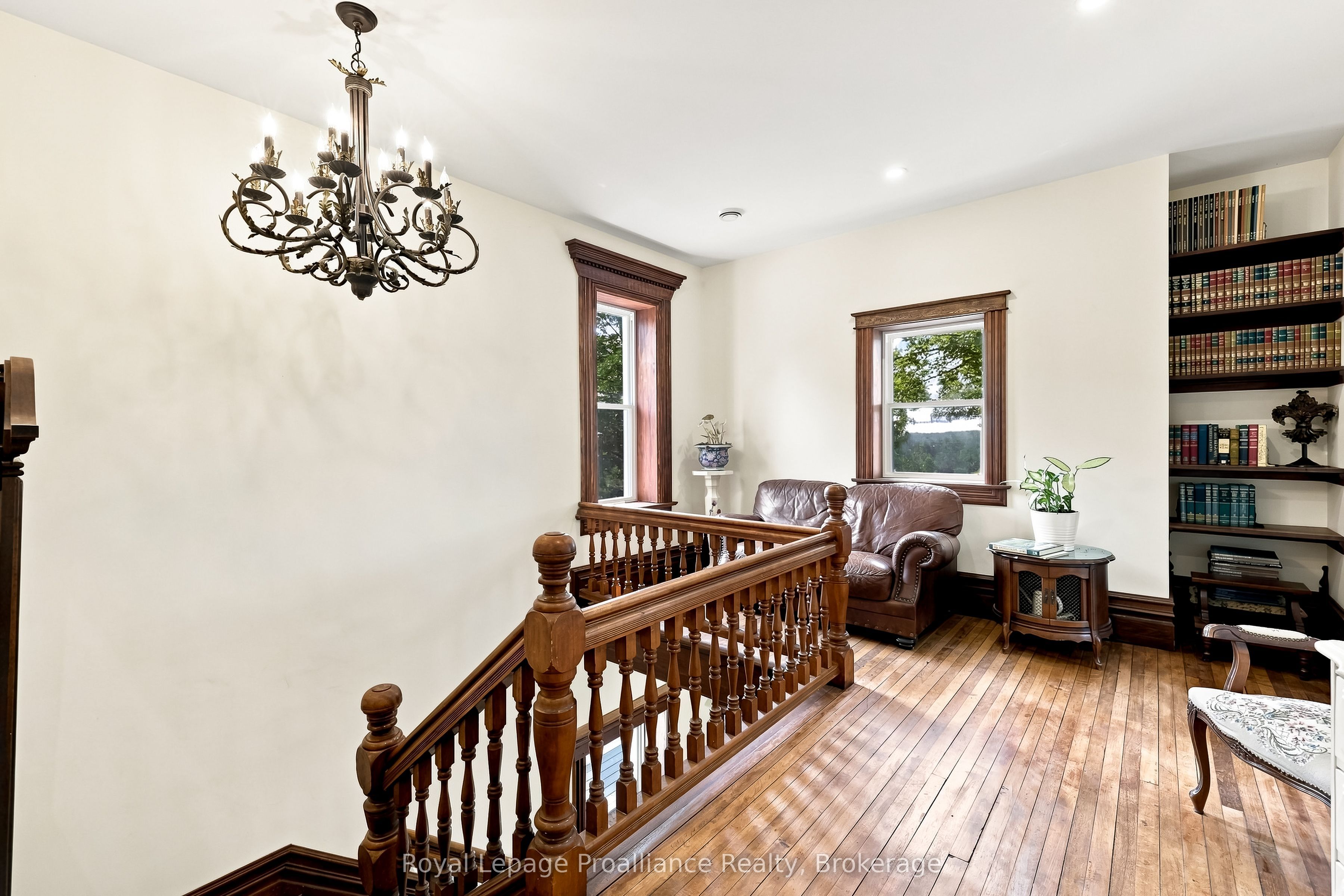 1376 Queensborough Road Property Photo 17
