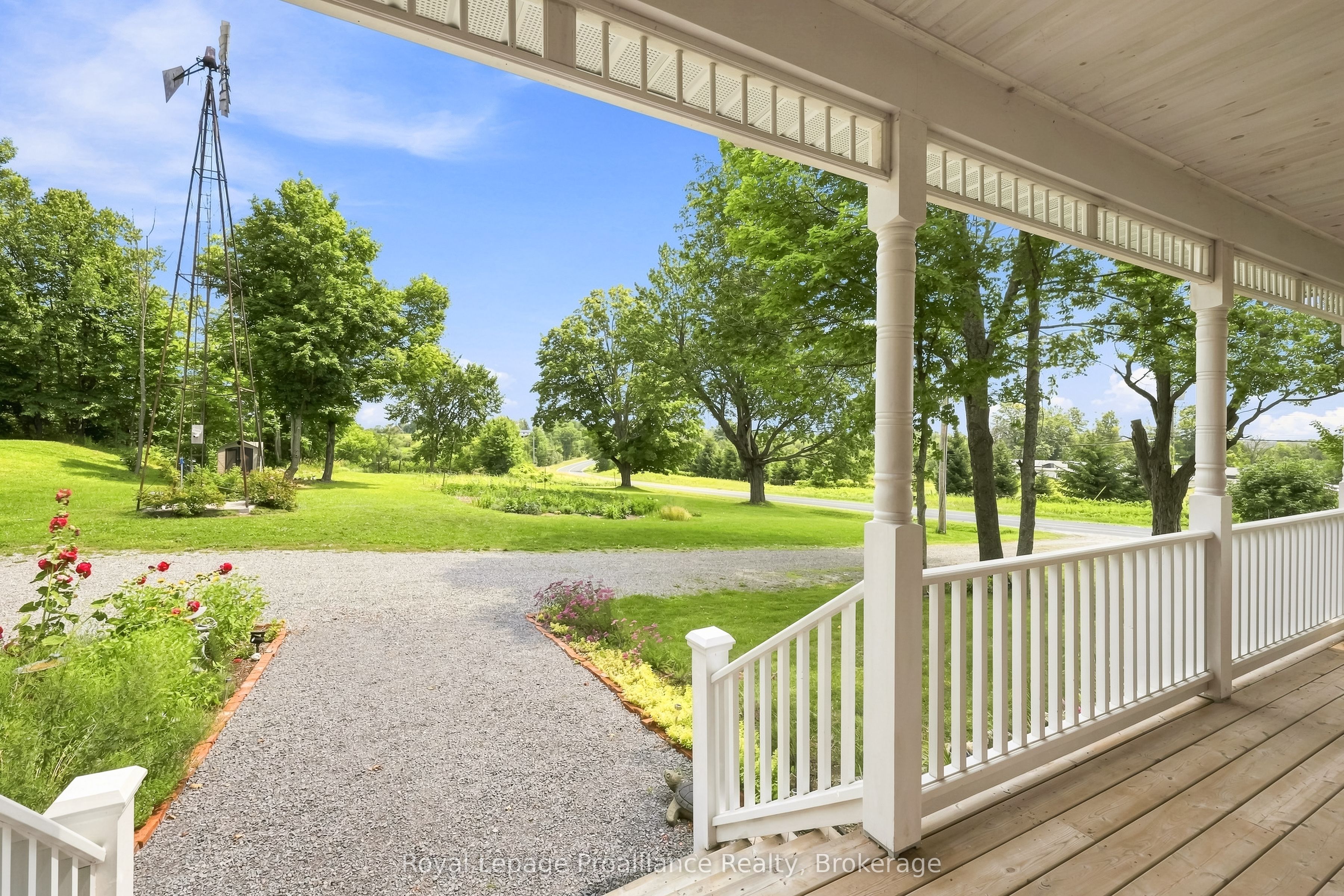 1376 Queensborough Road Property Photo 45