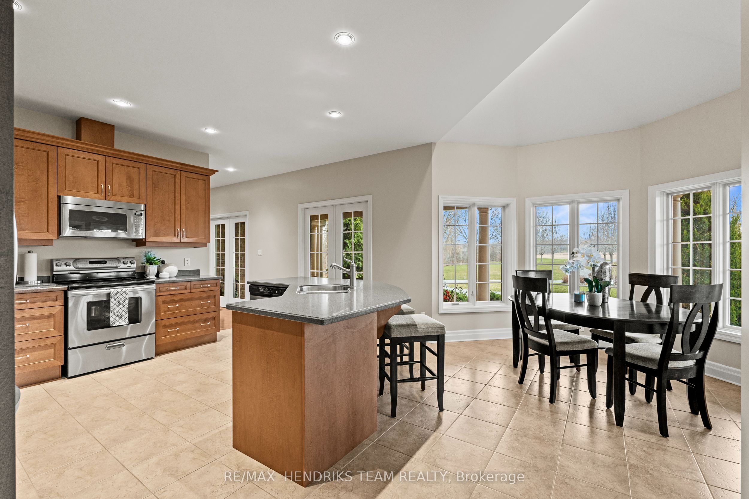 5045 Michener Road Property Photo 22
