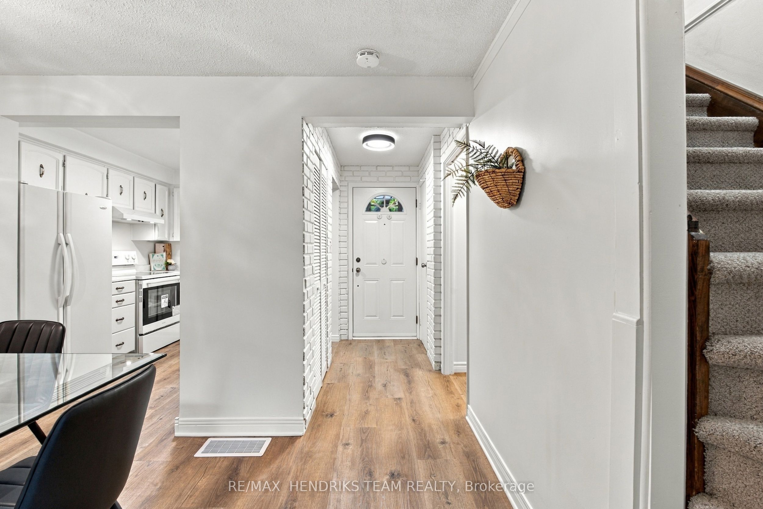 151 Linwell Road 37 Property Photo 3