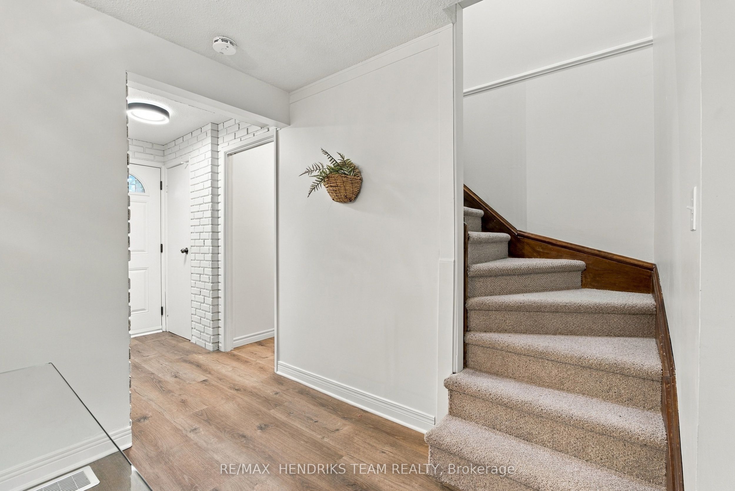 151 Linwell Road 37 Property Photo 15
