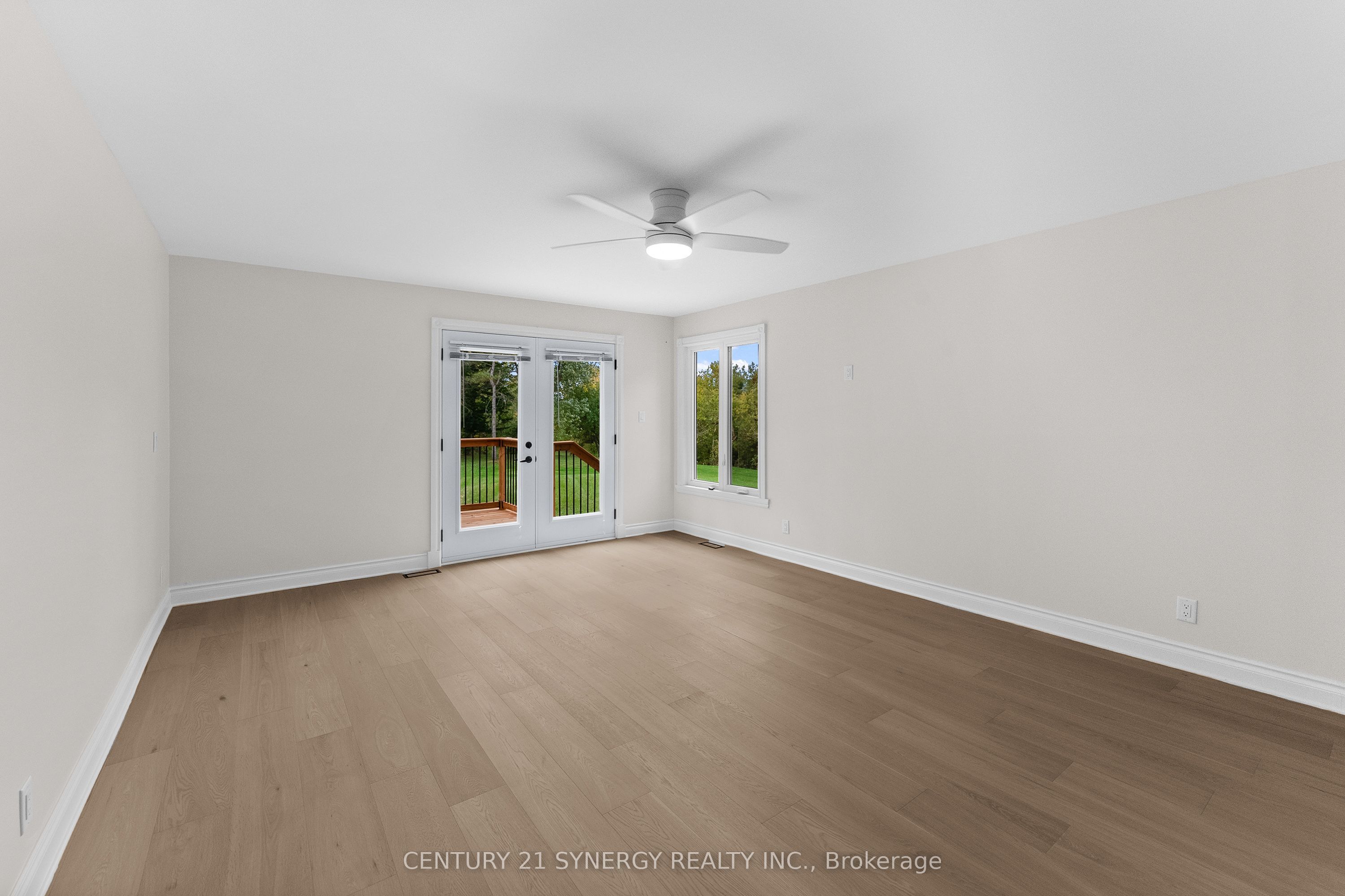 1580 Groves Road Property Photo 25