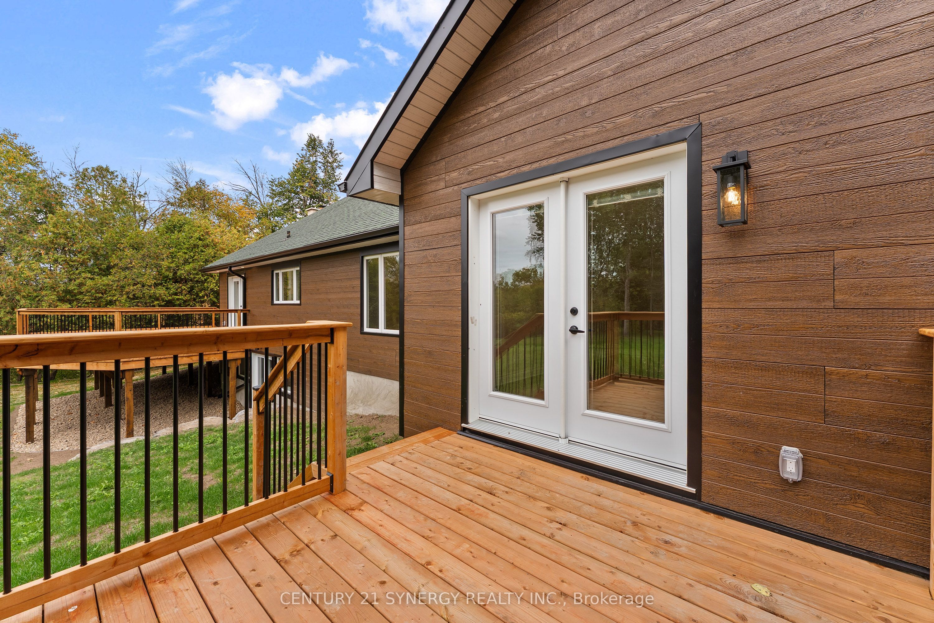 1580 Groves Road Property Photo 26
