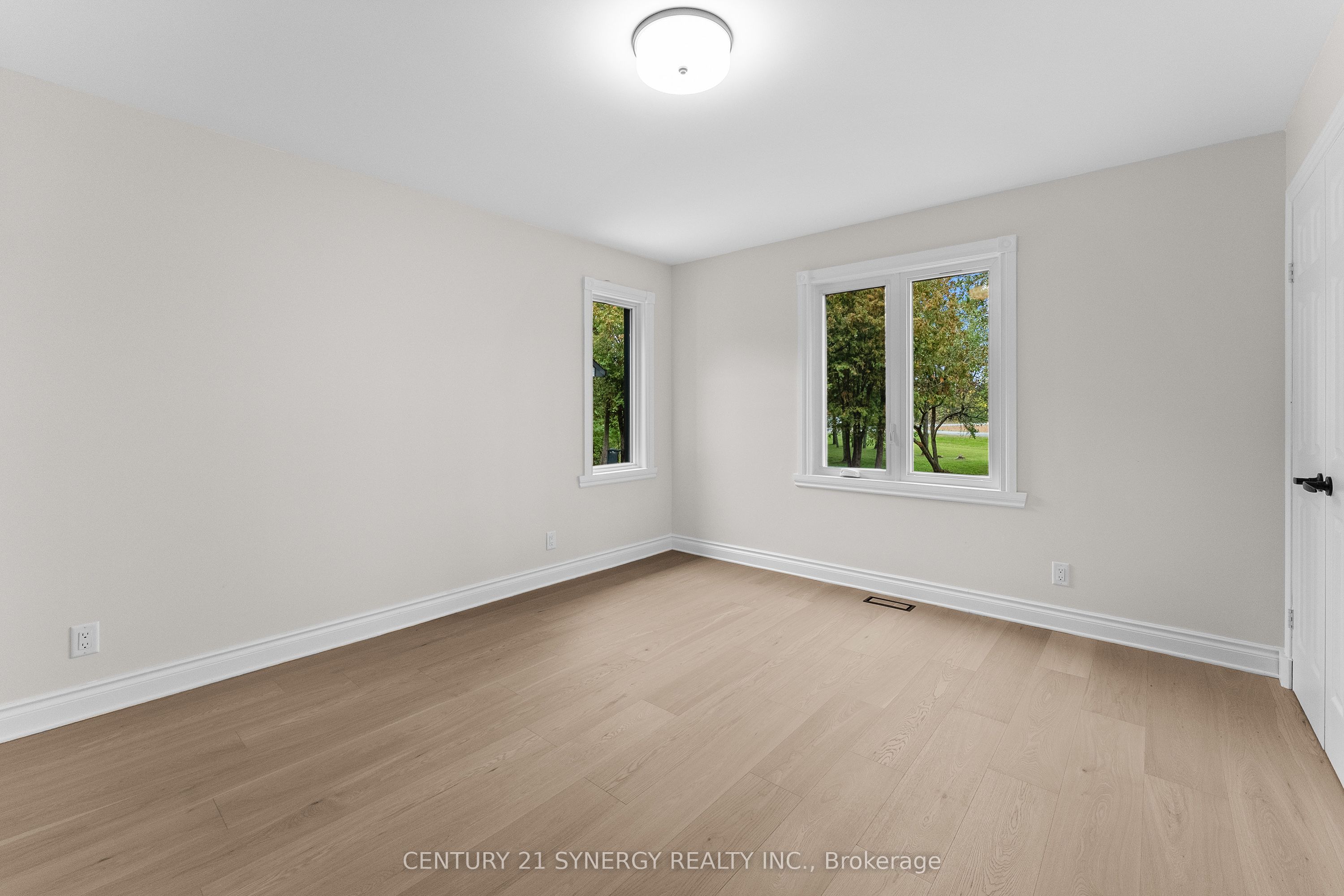 1580 Groves Road Property Photo 35