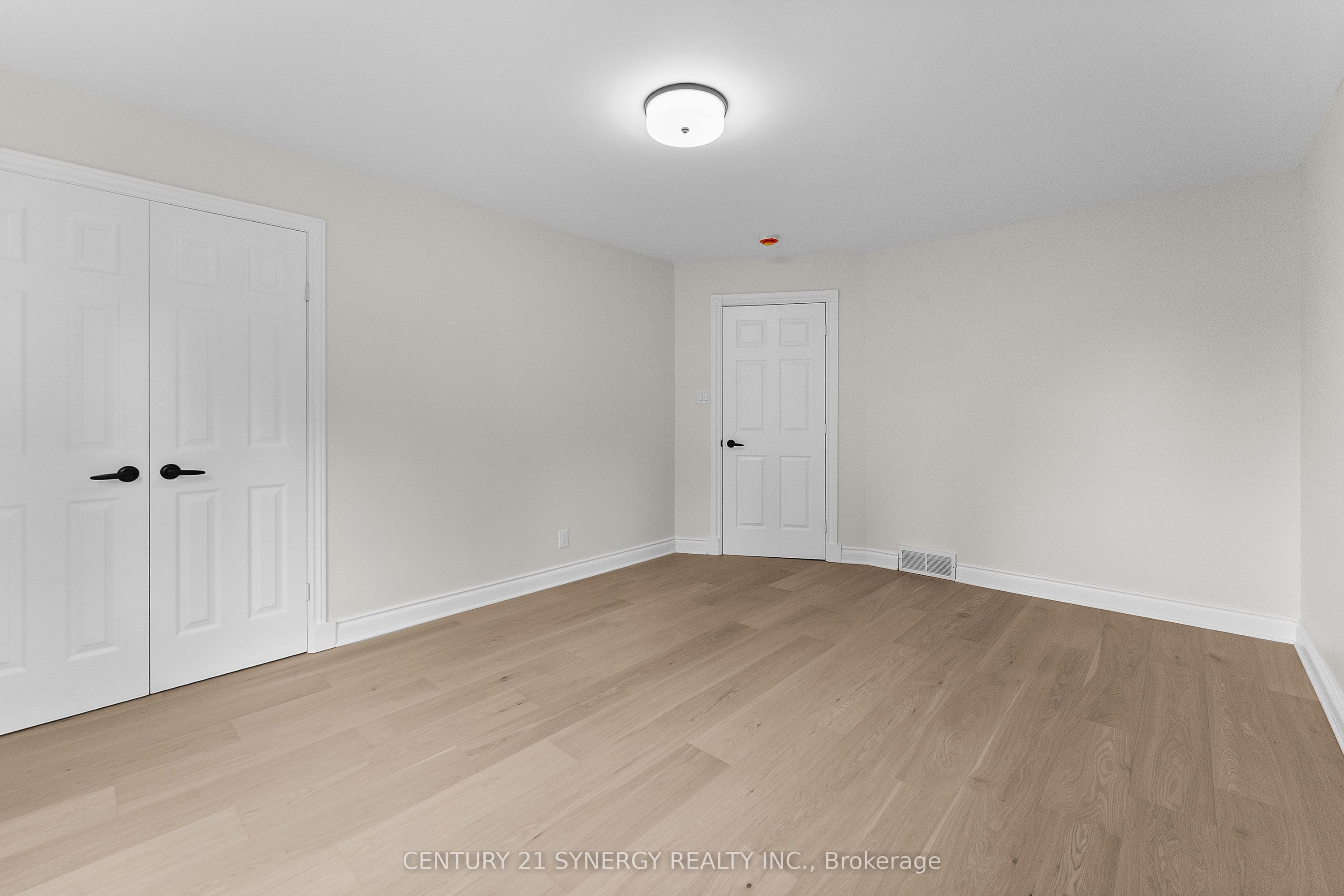 1580 Groves Road Property Photo 36