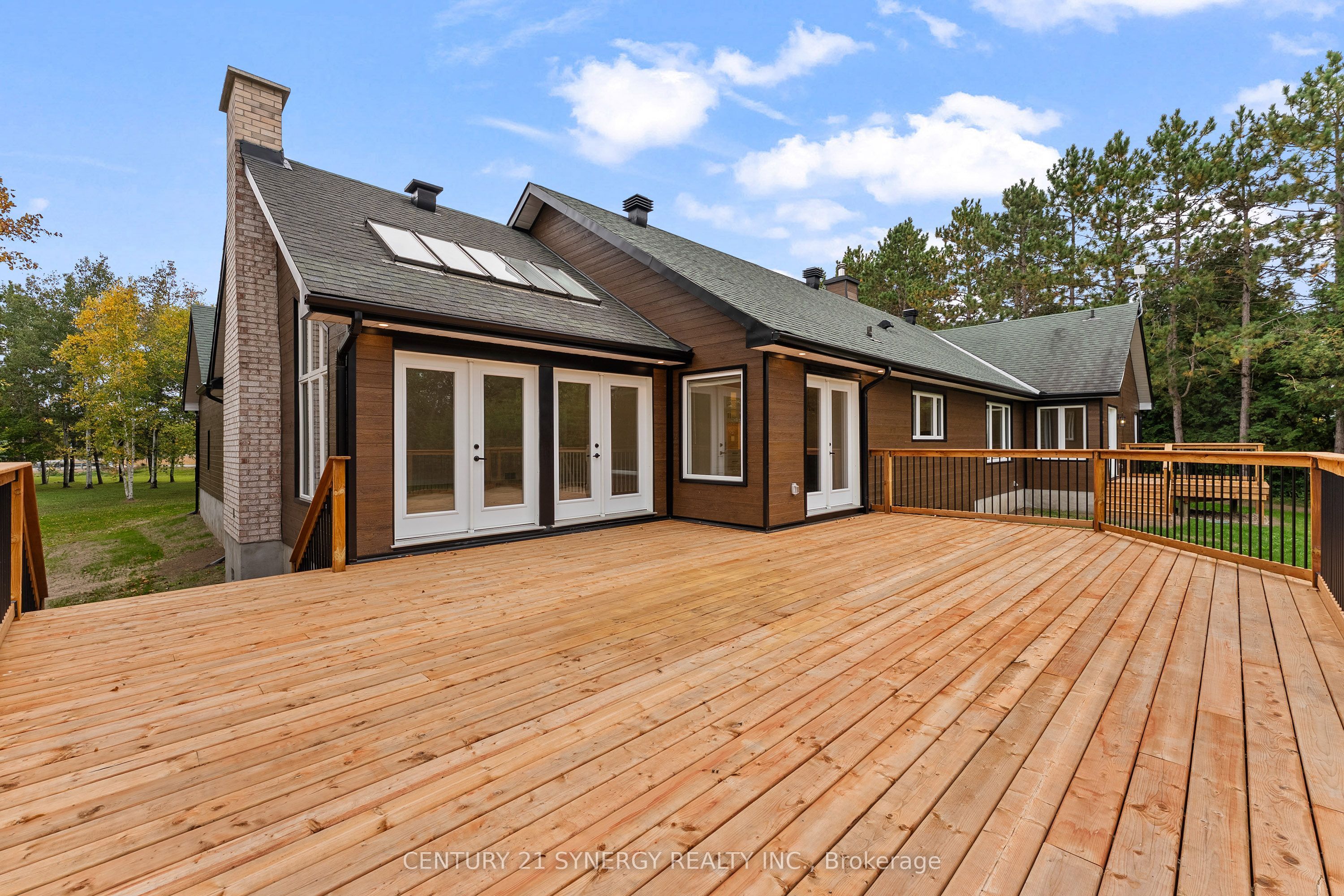 1580 Groves Road Property Photo 45