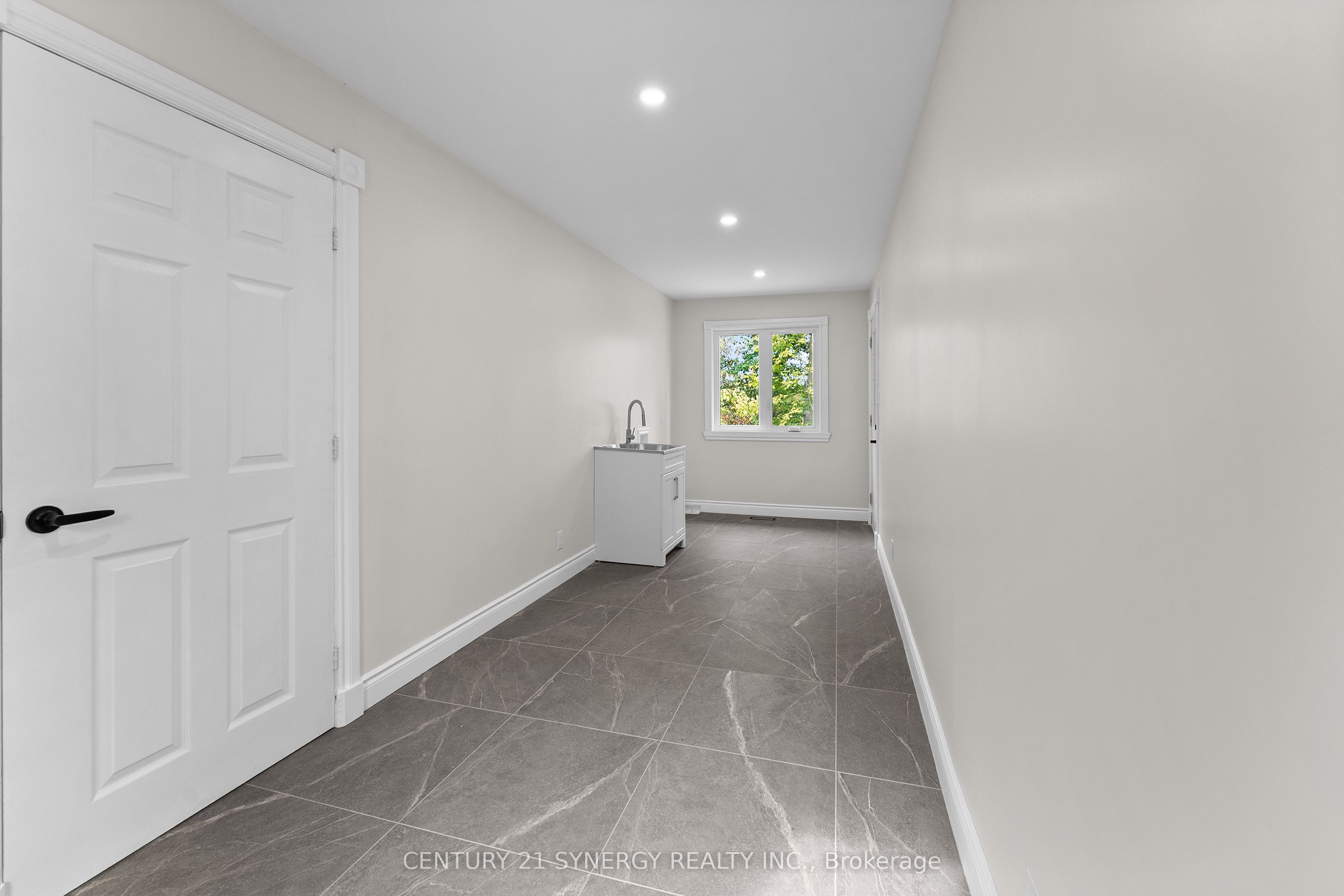 1580 Groves Road Property Photo 48