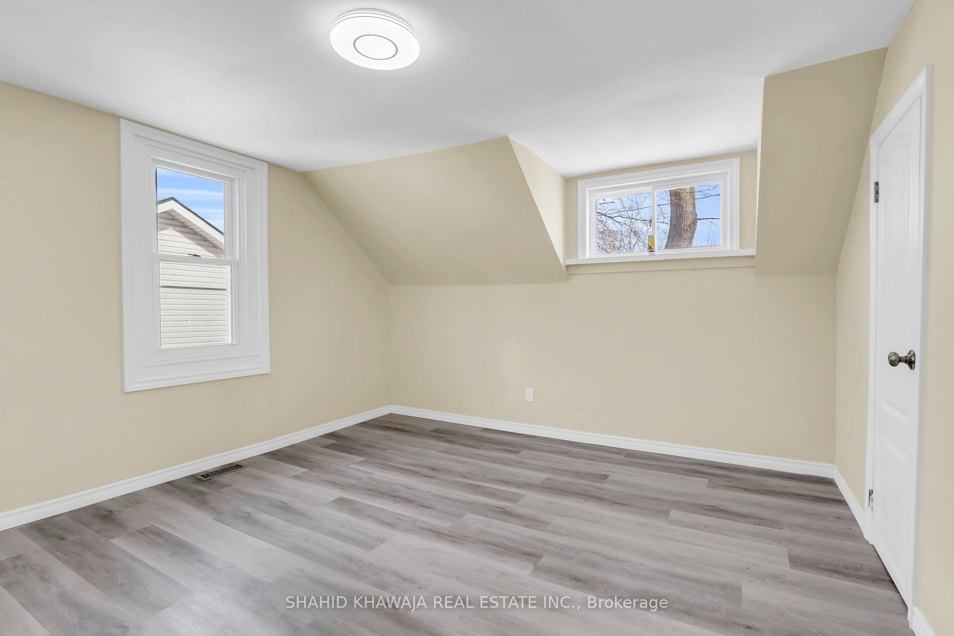 54 Archange Street Property Photo 11
