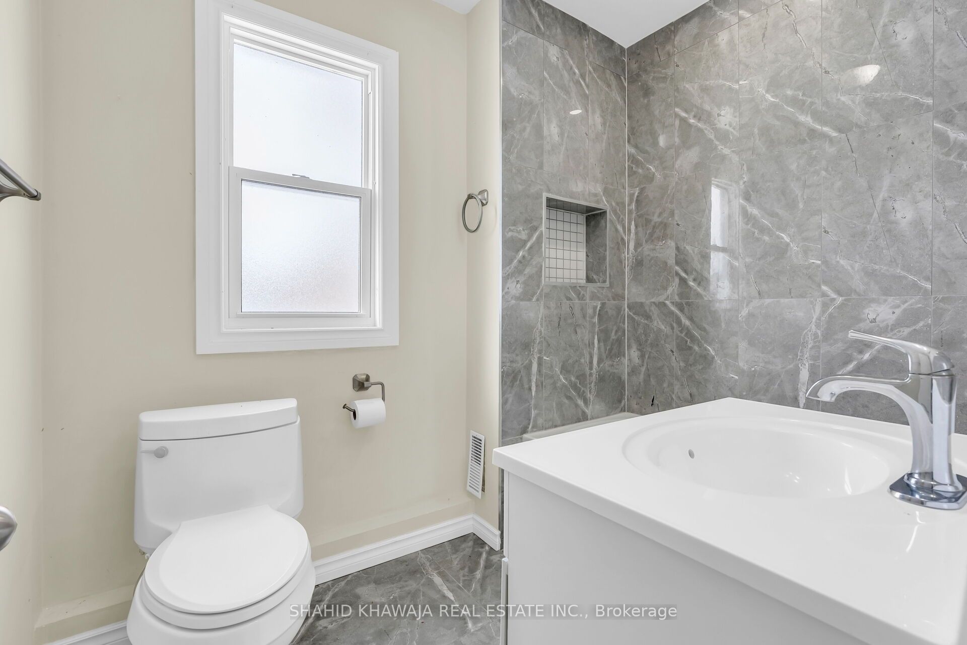 54 Archange Street Property Photo 23