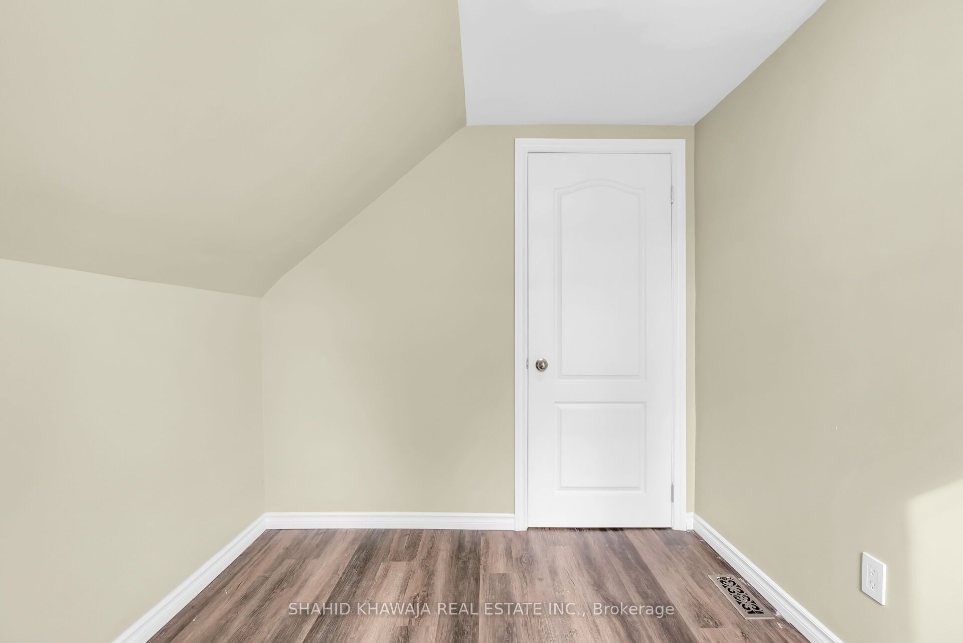 54 Archange Street Property Photo 28