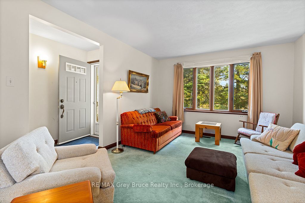 840 Mcnaughton Street Property Photo 11