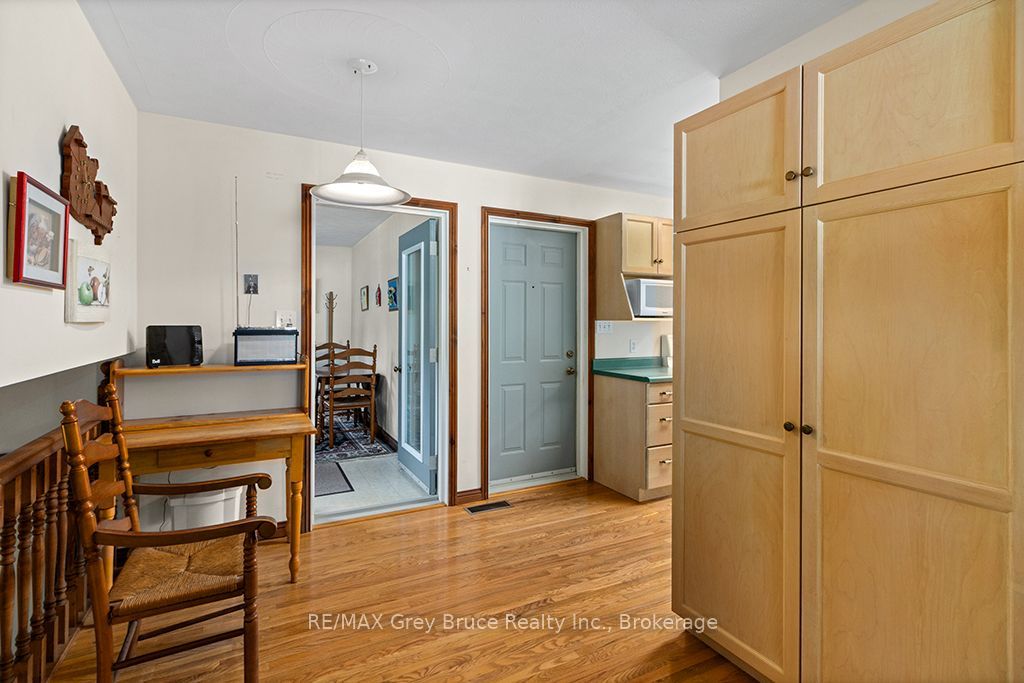 840 Mcnaughton Street Property Photo 20